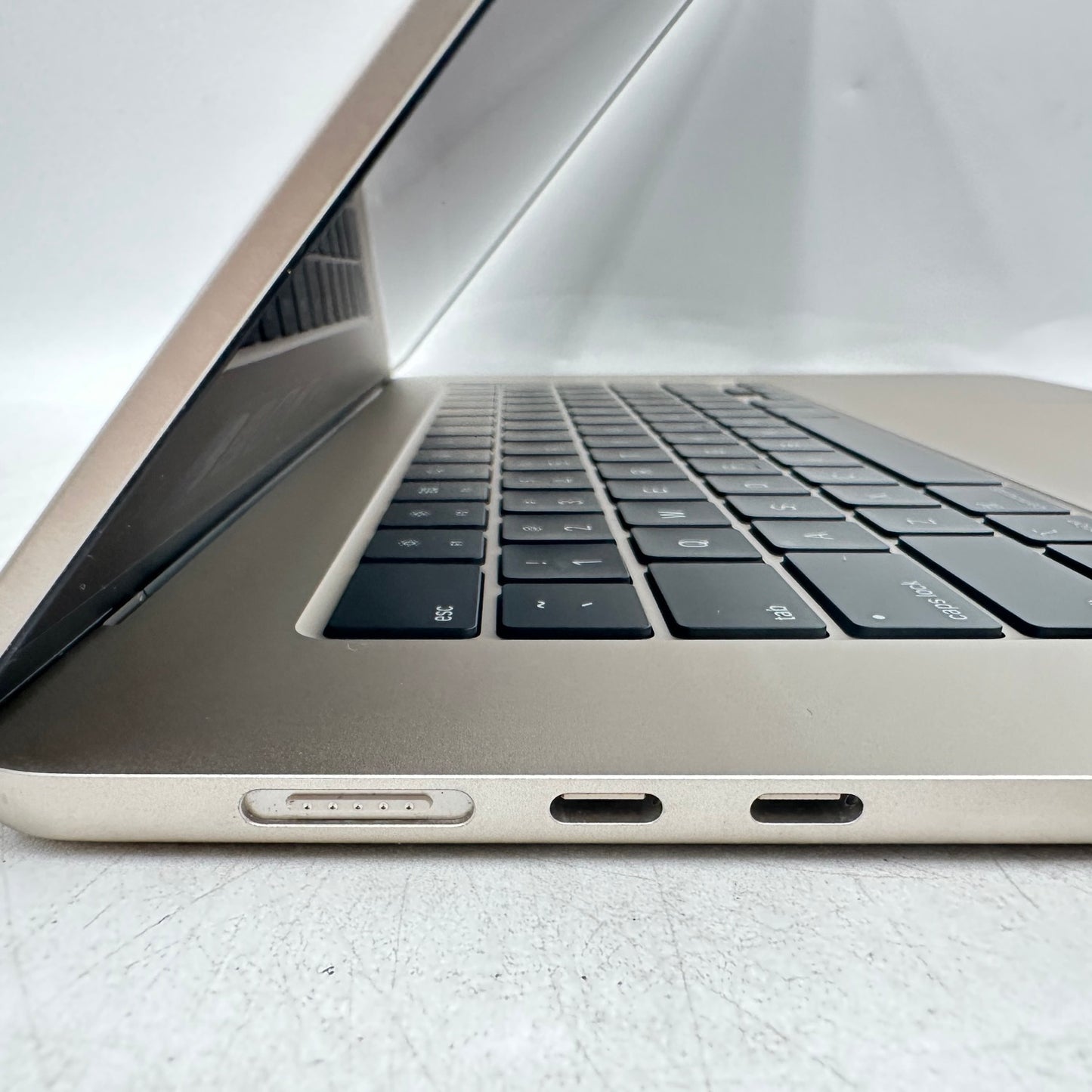 2025 Apple MacBook Air 15" M4 10C GPU 4.5GHz 24GB RAM 512GB SSD MC6K4LL/A
