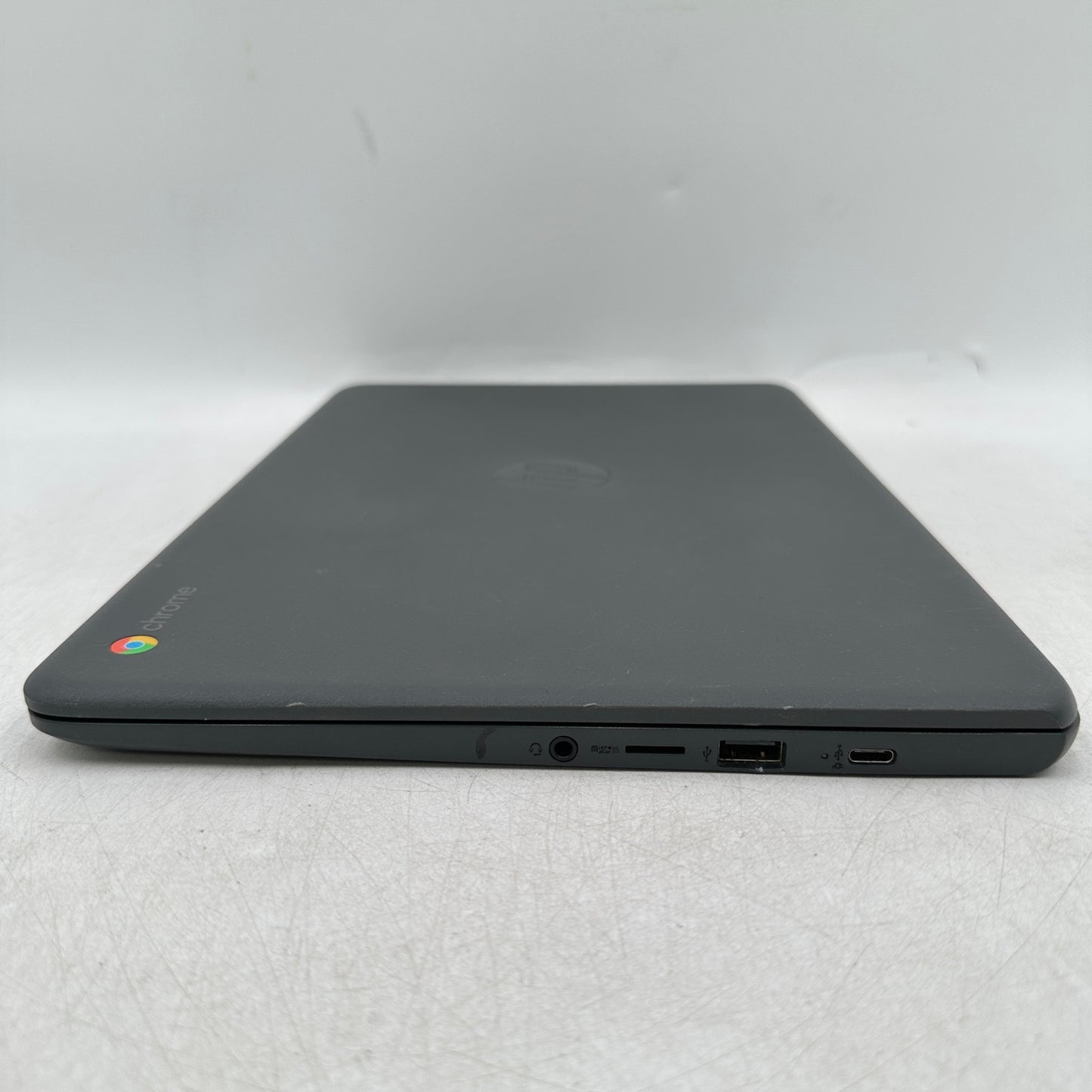 HP Chromebook 14-DB0025NR 14" A4-9120C 1.6GHz 4GB RAM 32GB SSD