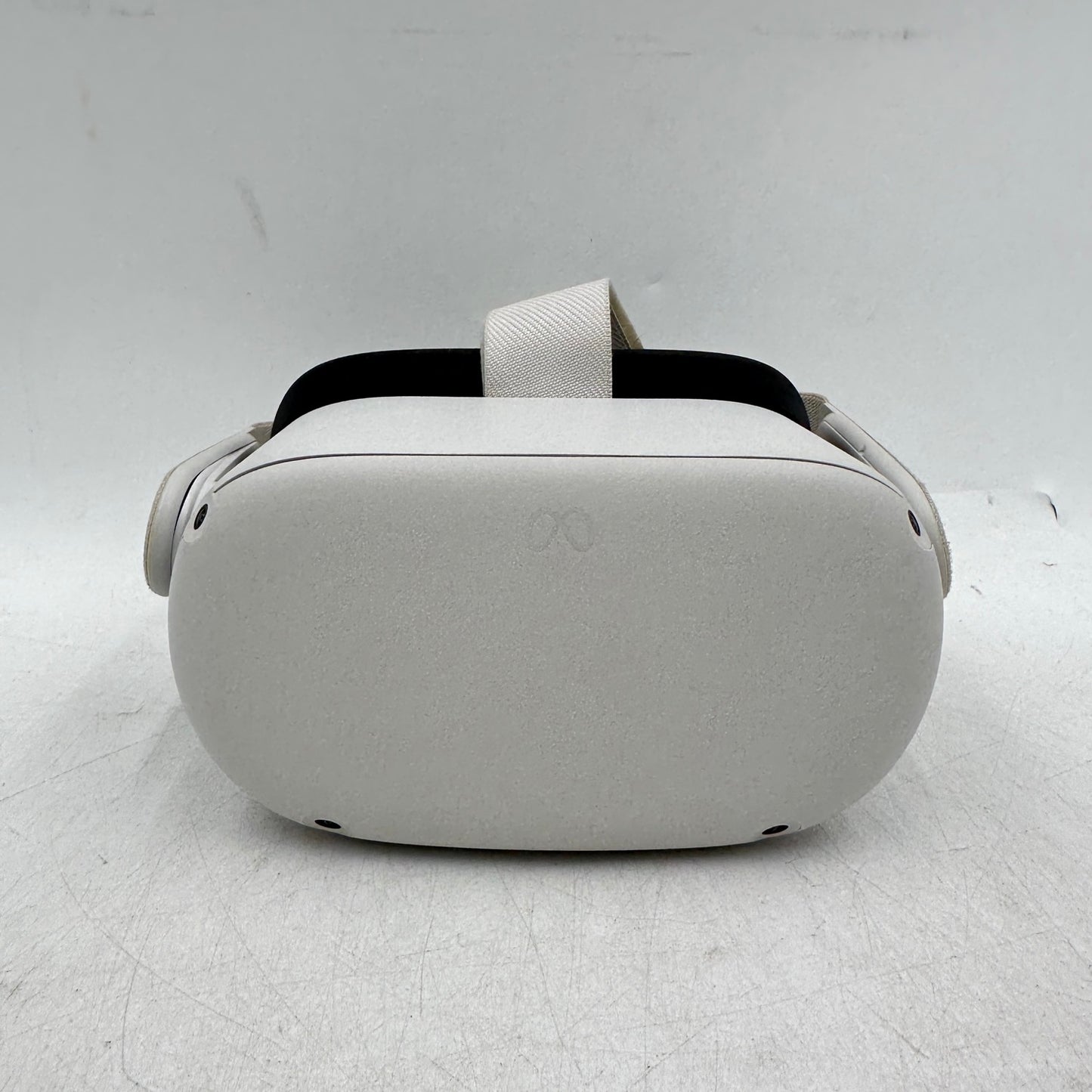 Meta Quest 2 128GB Standalone All-in-One VR Headset KW49CM