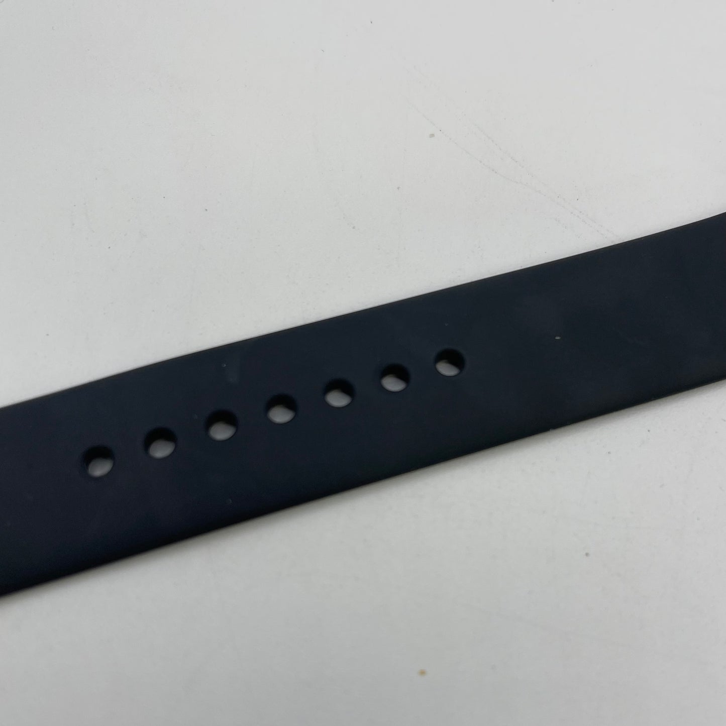 GPS Only Apple Watch SE 3 44MM Midnight Aluminum Black Sport Band MEHQ4LW/A