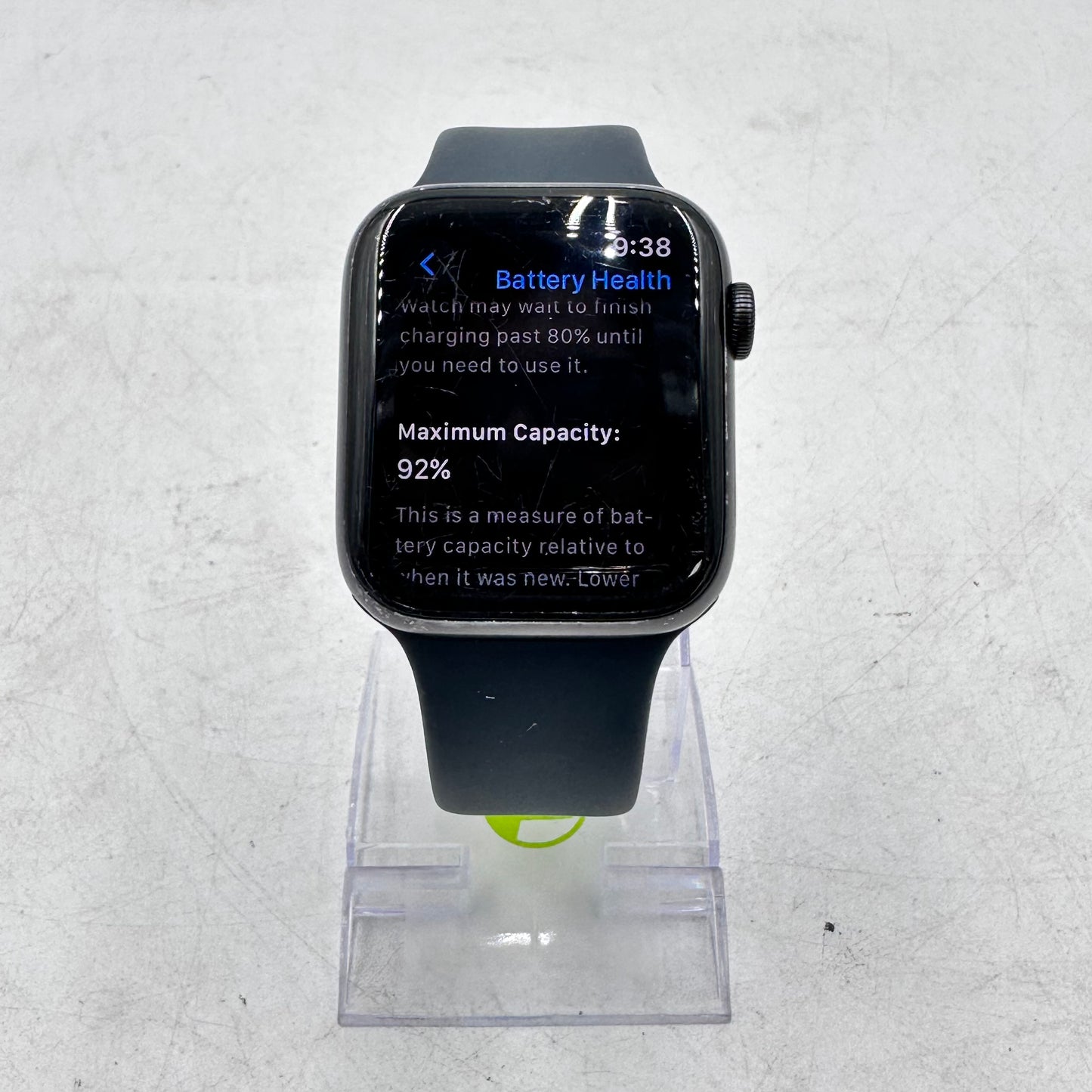 GPS Only Apple Watch SE 1st Gen 44MM Black Aluminum + Black Sport Band A2352