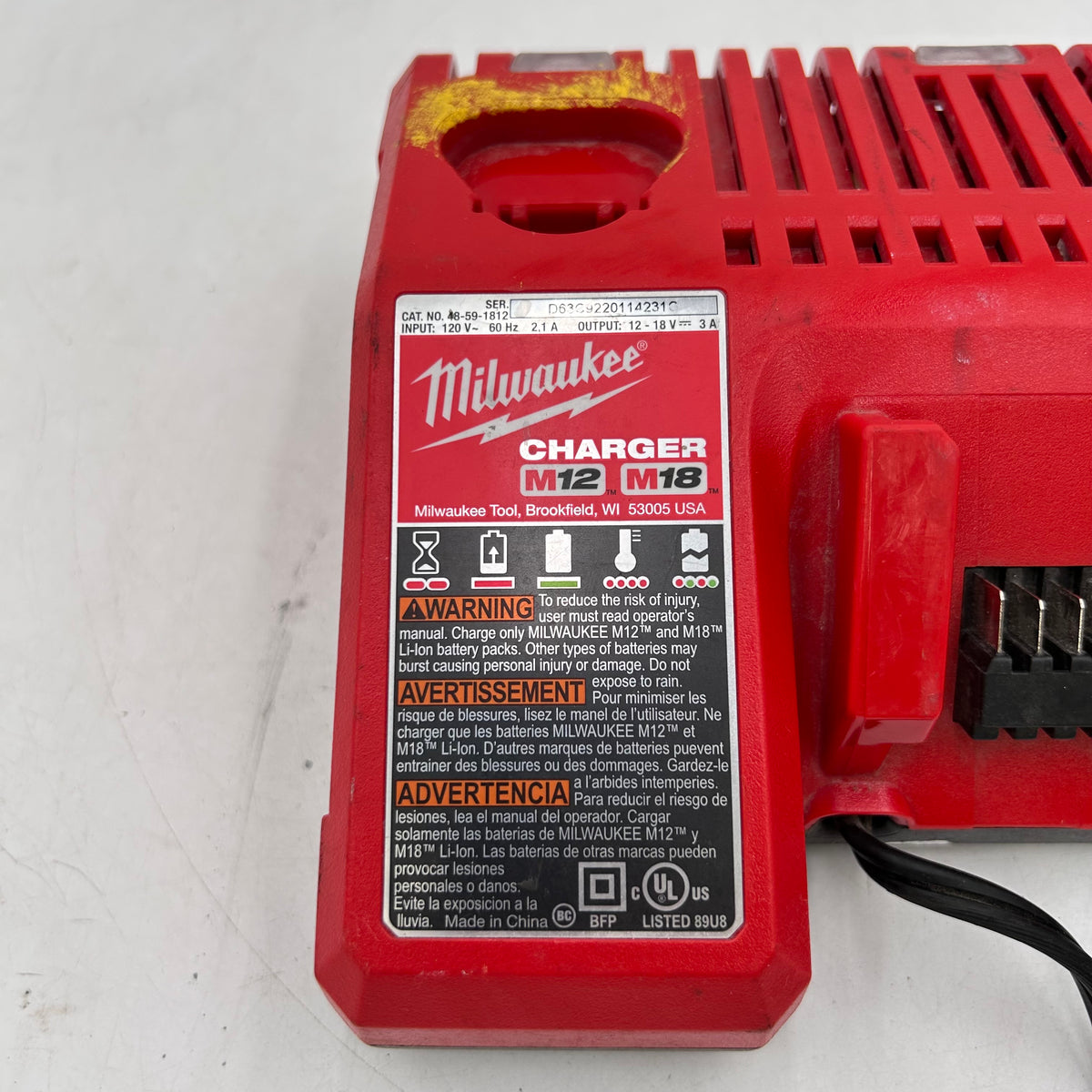 Milwaukee 48-59-1812 M12 & M18 Multi-Voltage Charger