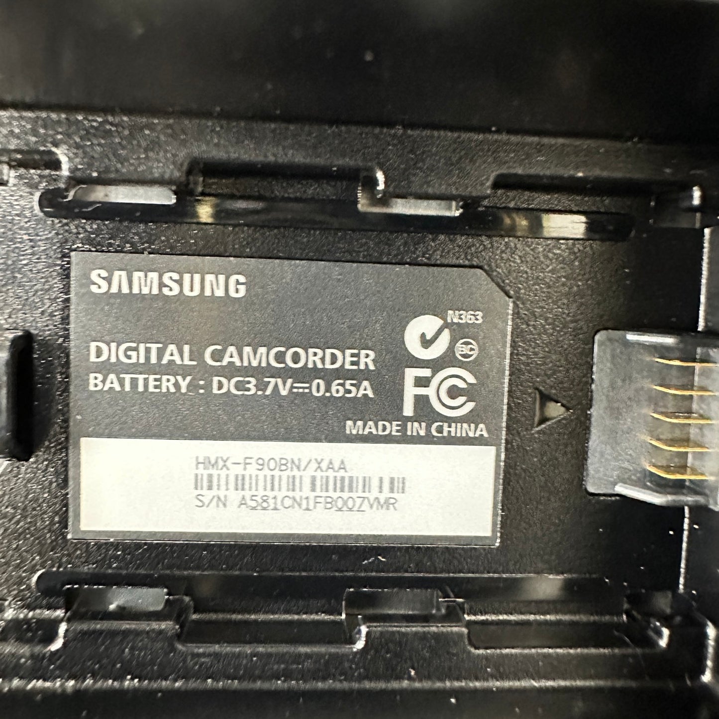 Samsung HMX-F90 Digital Video Camcorder HMX-F90BN/XAA