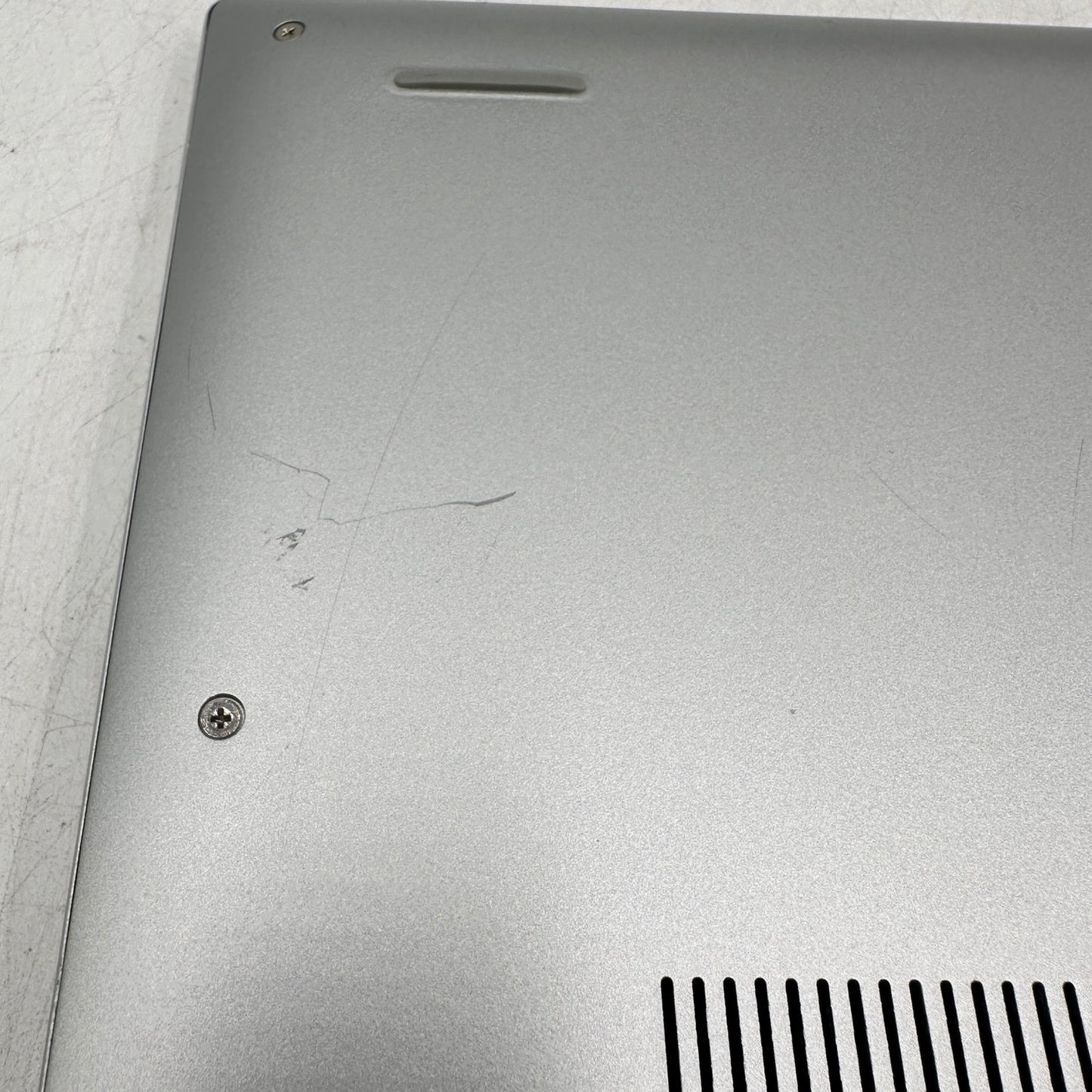 Dell Inspiron 7300  P122G001  13.3" i5-1135G7 2.4GHz 8GB RAM 512GB SSD