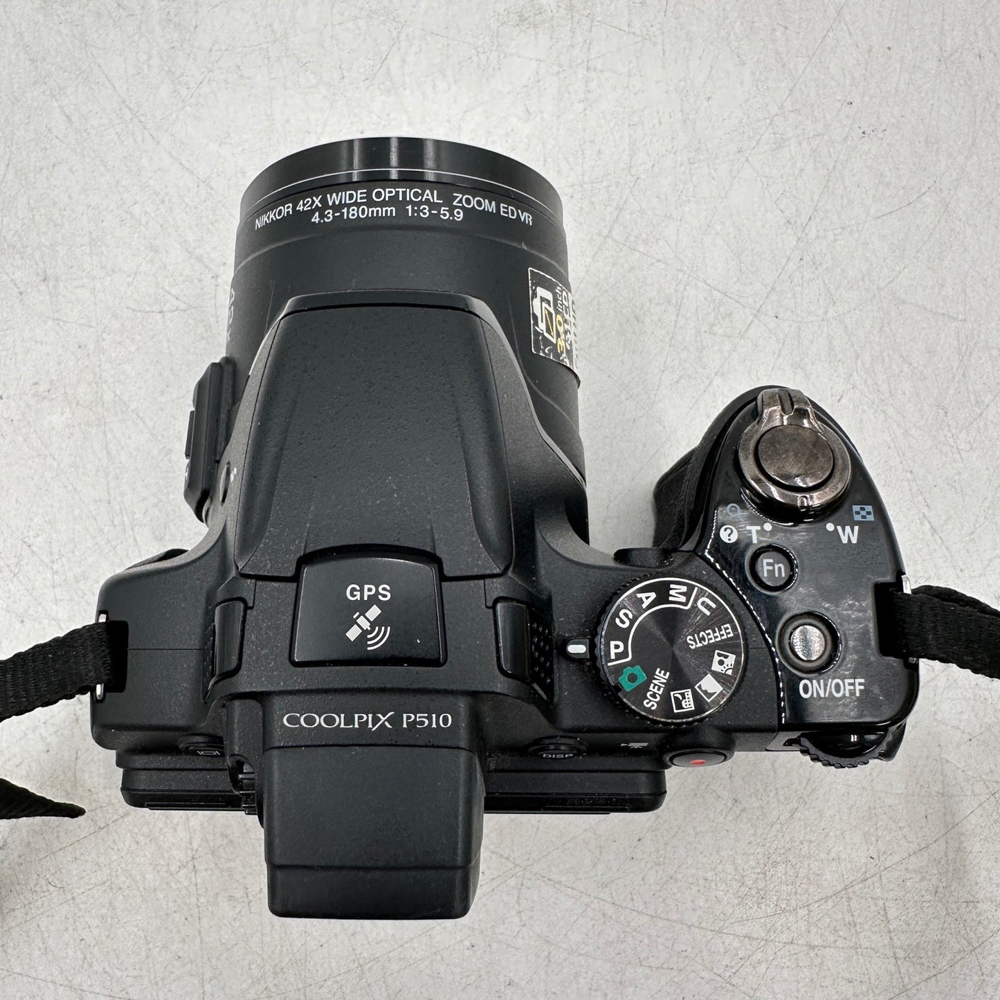 Nikon COOLPIX P510 16.1MP Digital Point And Shoot Camera