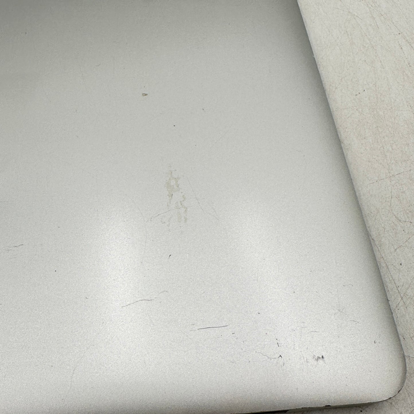 Late 2013 Apple MacBook Pro 13.3" i5 2.6GHz 8GB RAM 512GB SSD Silver A1502