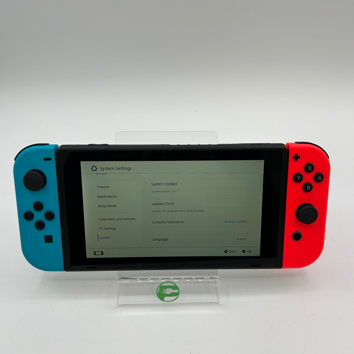 Nintendo Switch v1 Video Game Console HAC-001 Blue/Red W/ Carrying Case