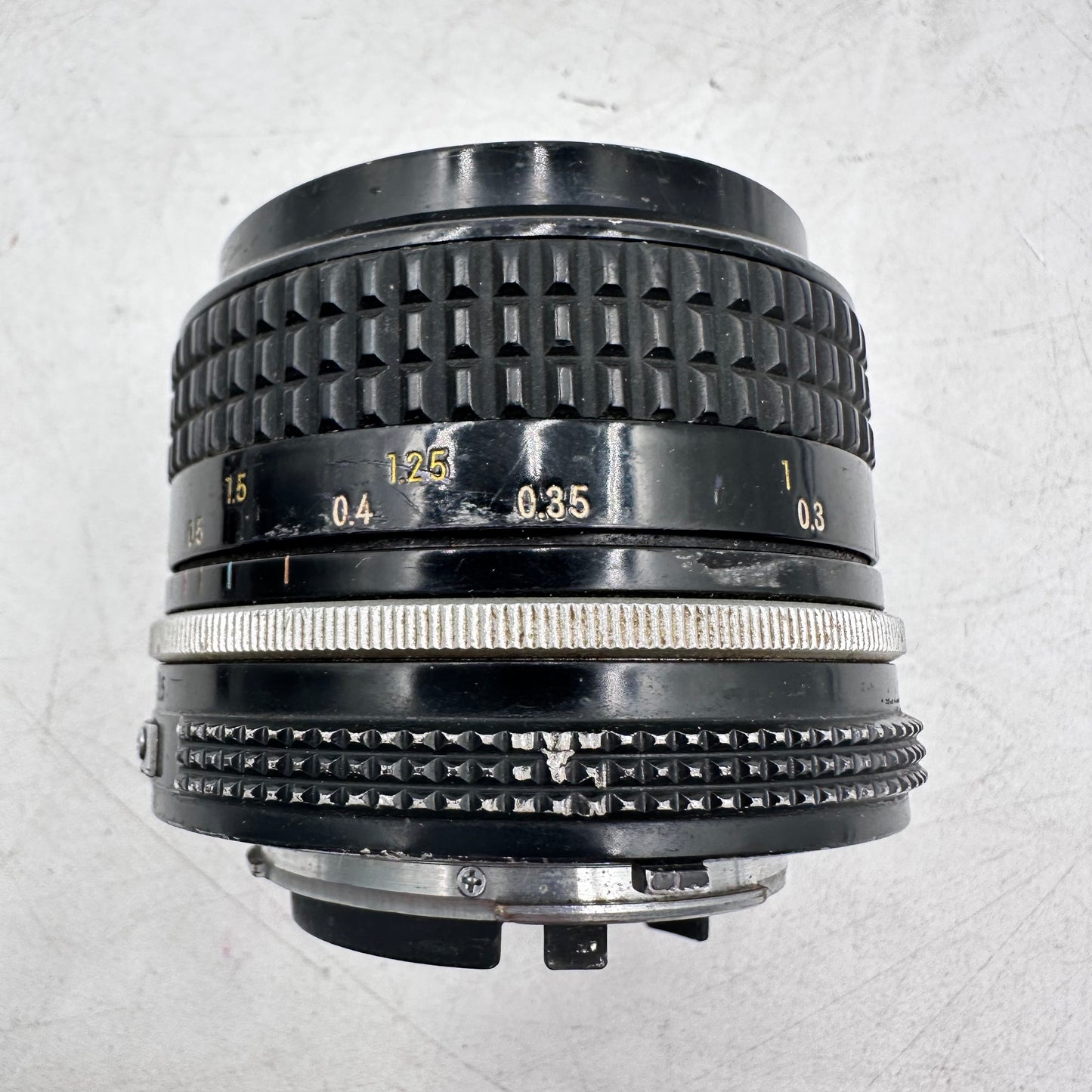 Nikon Nikkor Ai 28mm f/3.5 Wide Angle Lens Prime Lens