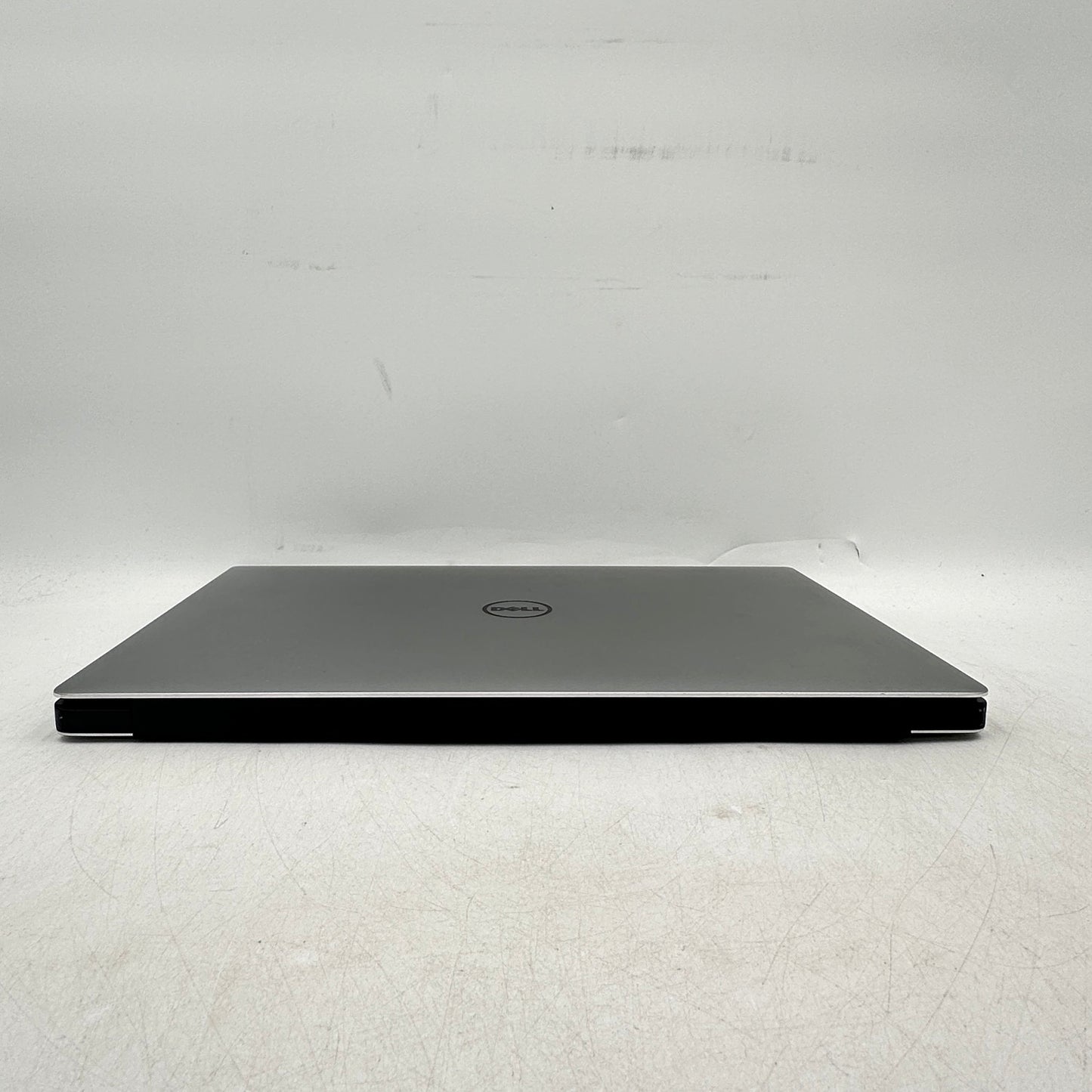 Broken Dell XPS 15 9560 P56F001 15.6" i7-7700HQ 2.8GHz 16GB RAM 512GB SSD GTX 1050