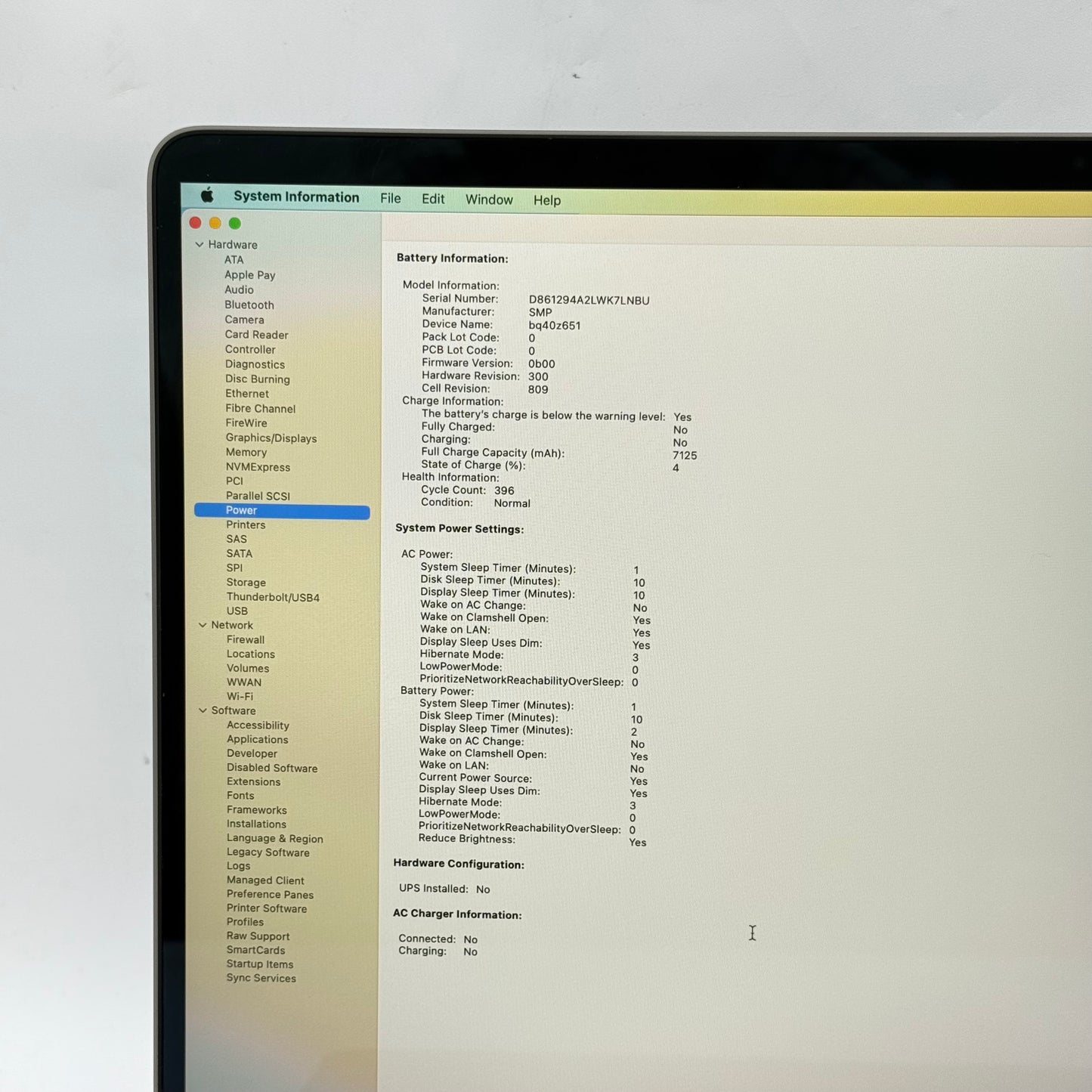2019 Apple MacBook Pro 16" i9 2.4GHz 32GB RAM 1TB SSD Silver A2141
