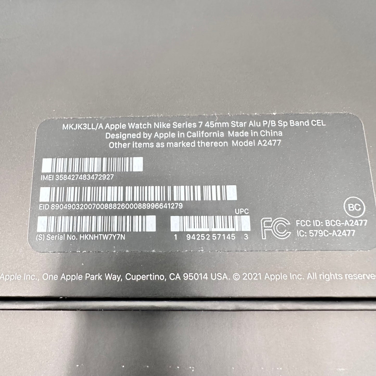 Factory Unlocked Apple Watch Nike Series 7 45MM Starlight Aluminum + Extras READ