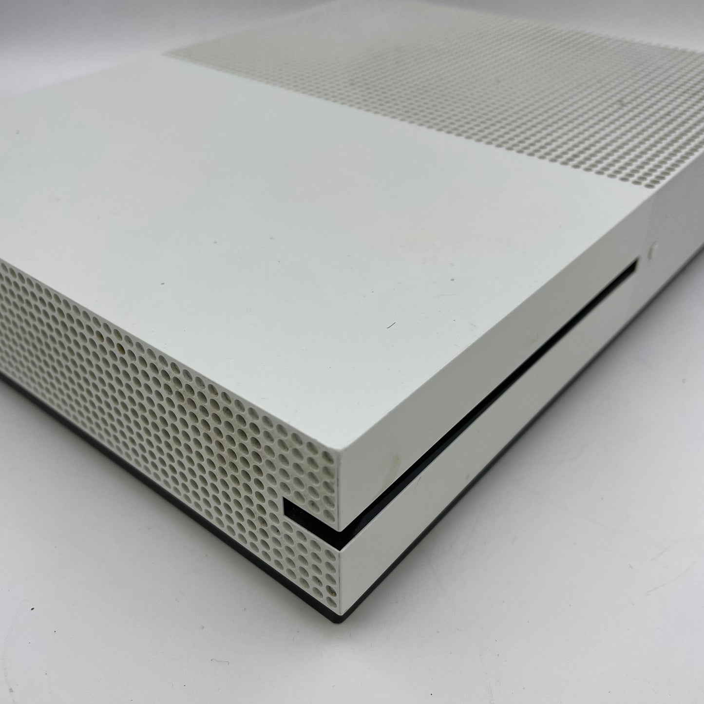 Microsoft Xbox One S 1TB Console Gaming System White 1681