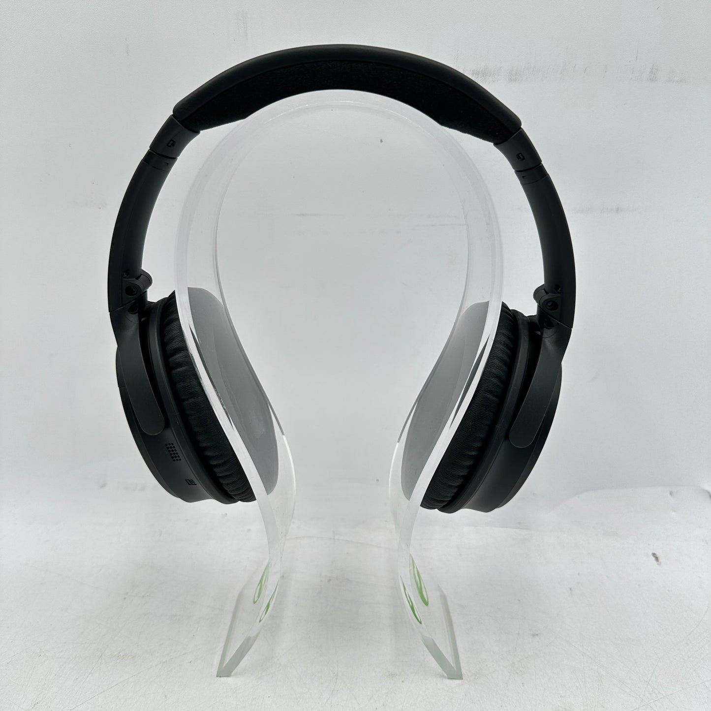 Bose QuietComfort 35 II QC35 Over-Ear Wireless Noise Cancelling Headphones READ