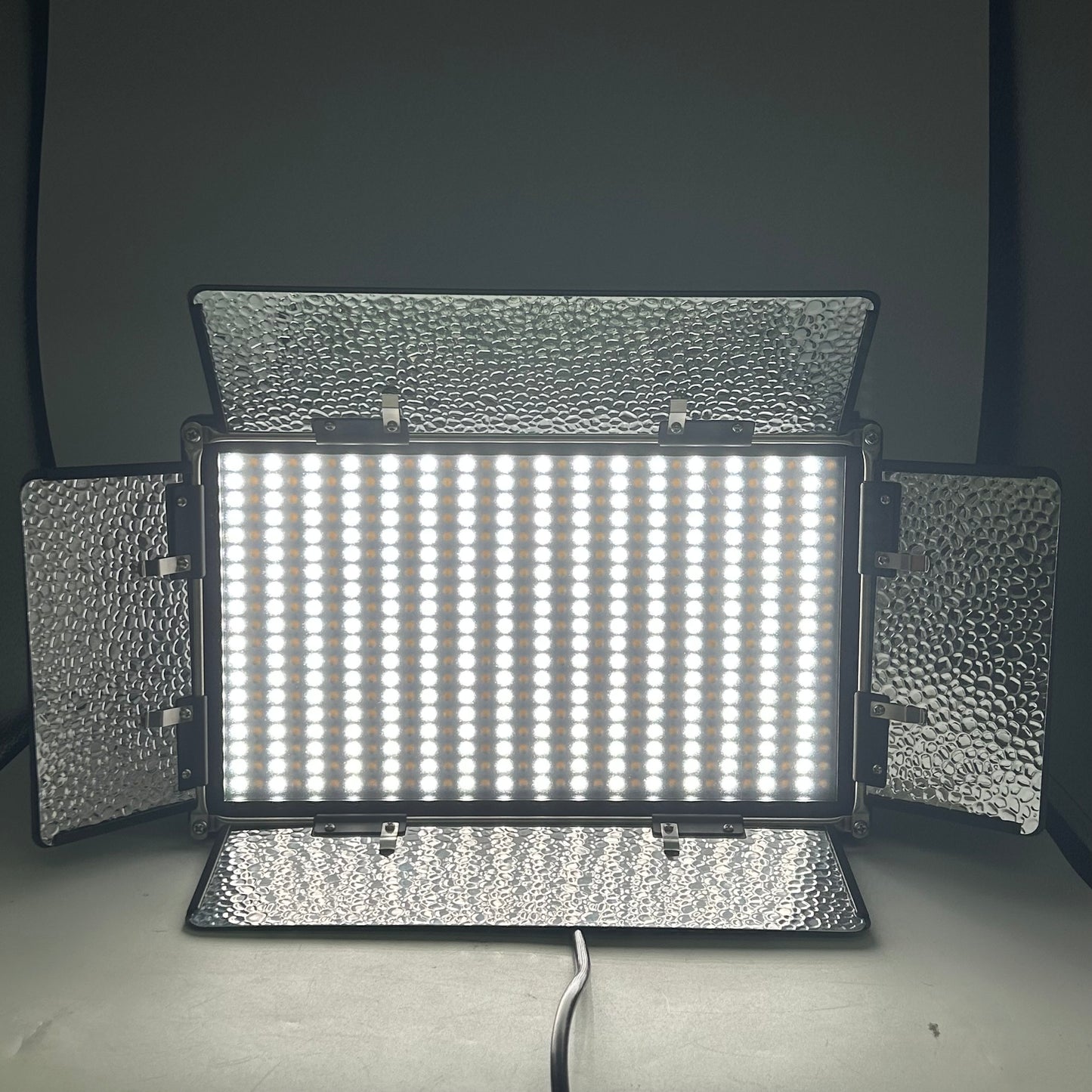 Ikan Rayden Bi-Color Half x 1 Studio & Field LED Light RB5