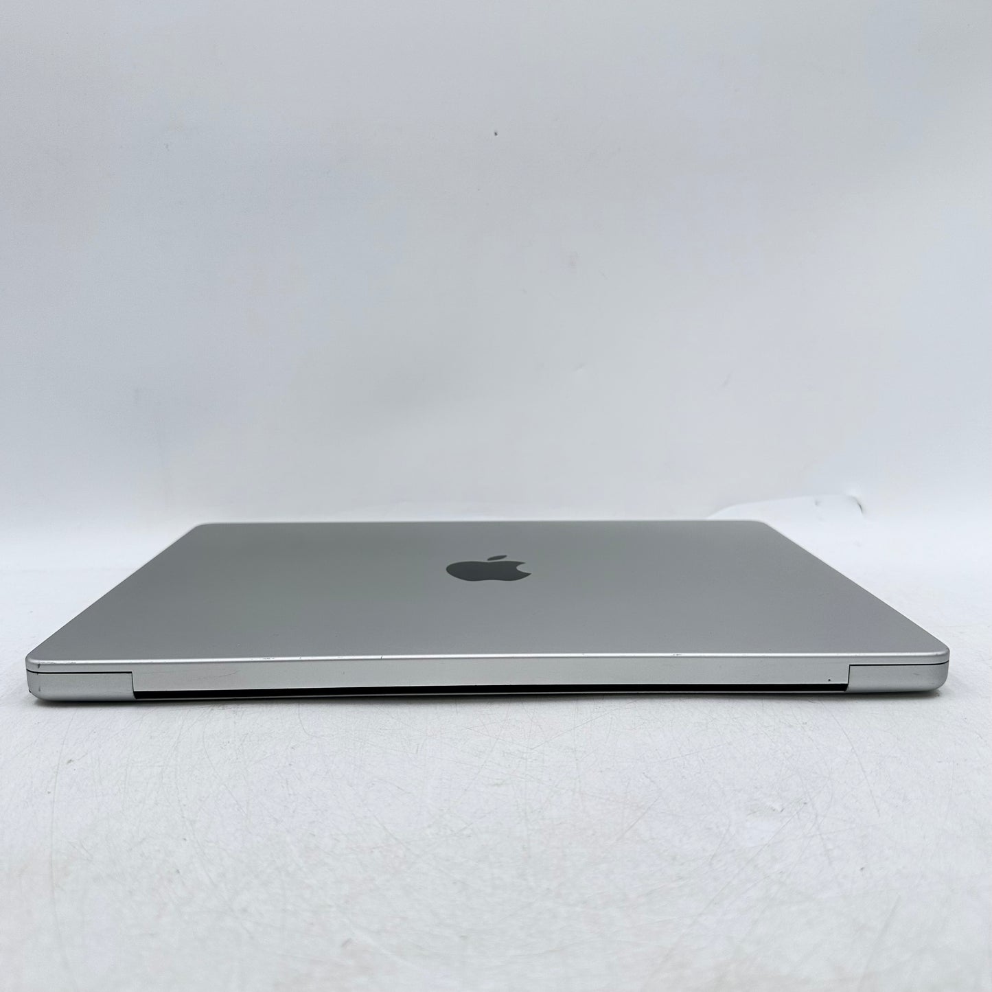 2021 Apple MacBook Pro 14" M1 Pro 14C GPU 3.2GHz 16GB RAM 512GB SSD A2442