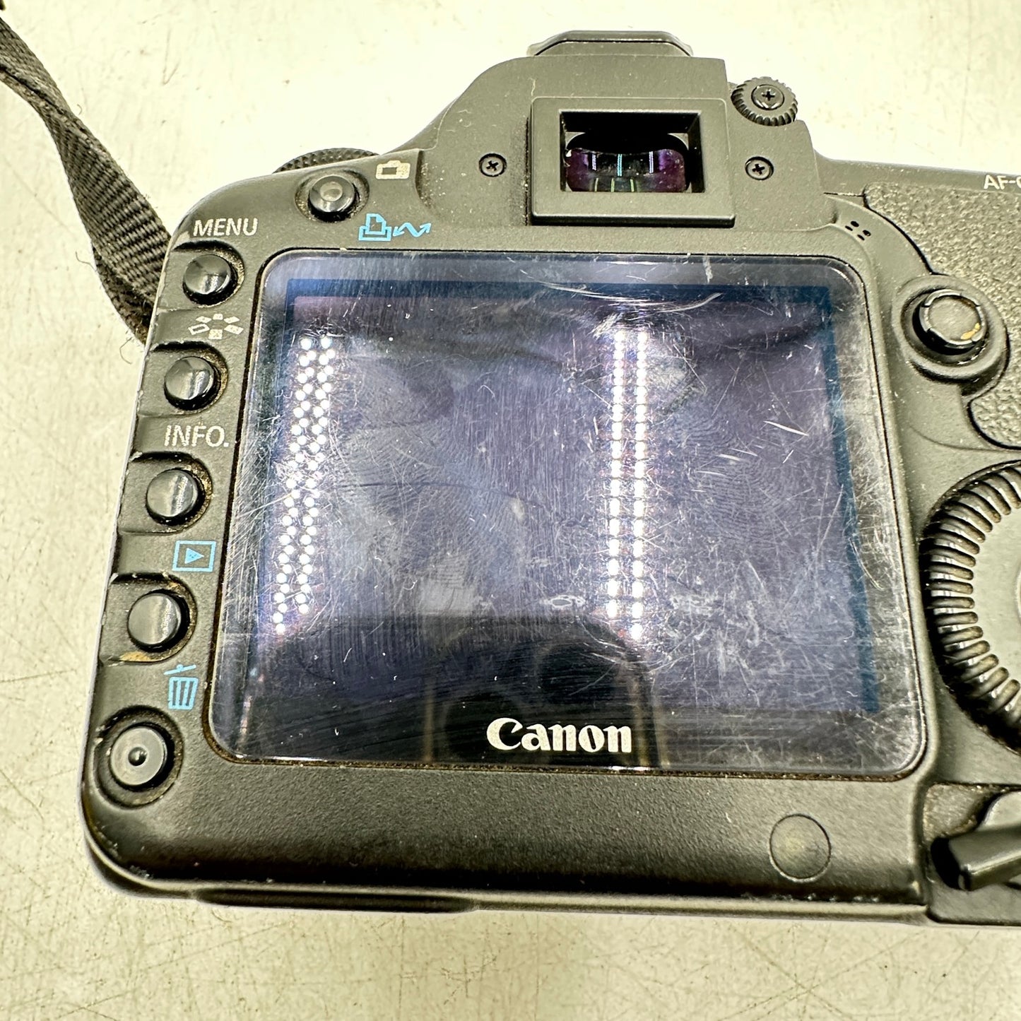 Canon EOS 5D Mark II 21.1MP Digital SLR Camera 230385 SC FAIR w/ Lens READ