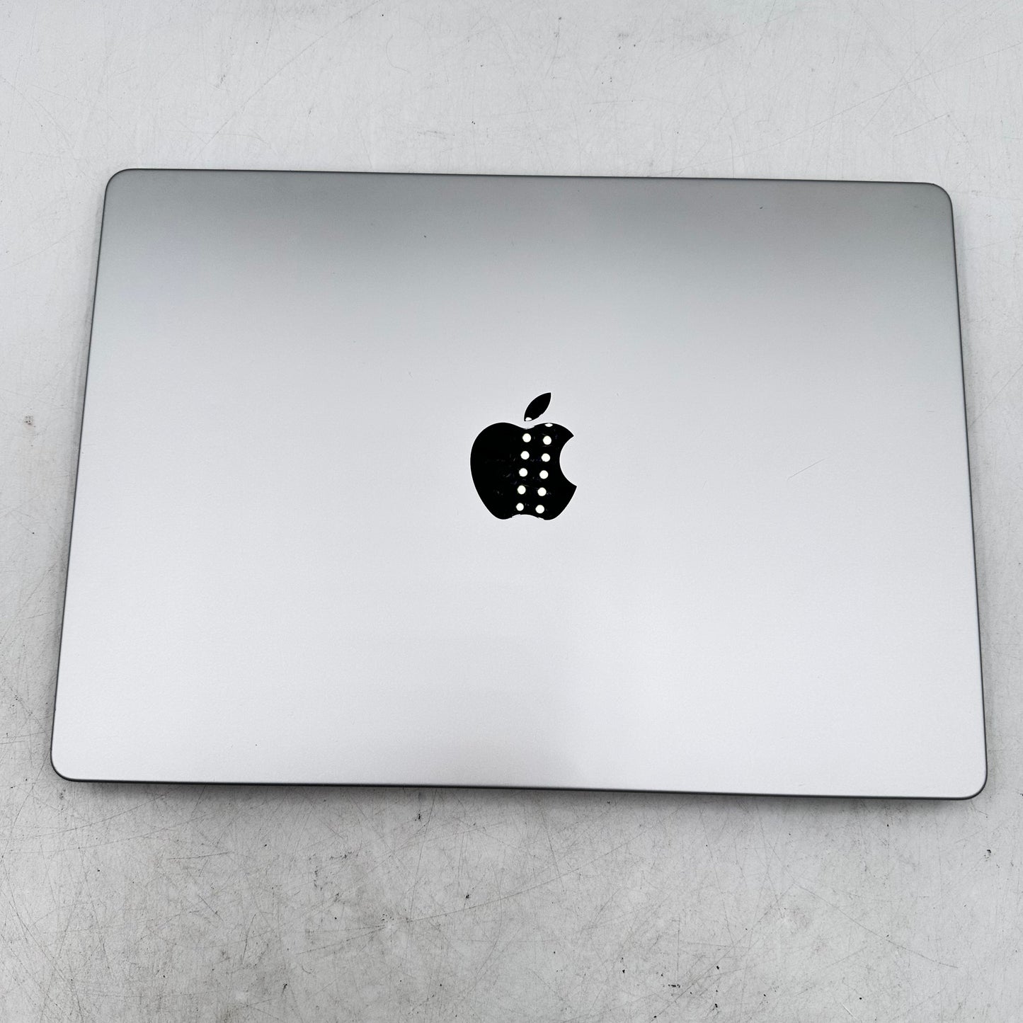 2021 Apple MacBook Pro 14" M1 Pro 14C GPU 3.2GHz 16GB RAM 512GB SSD A2442