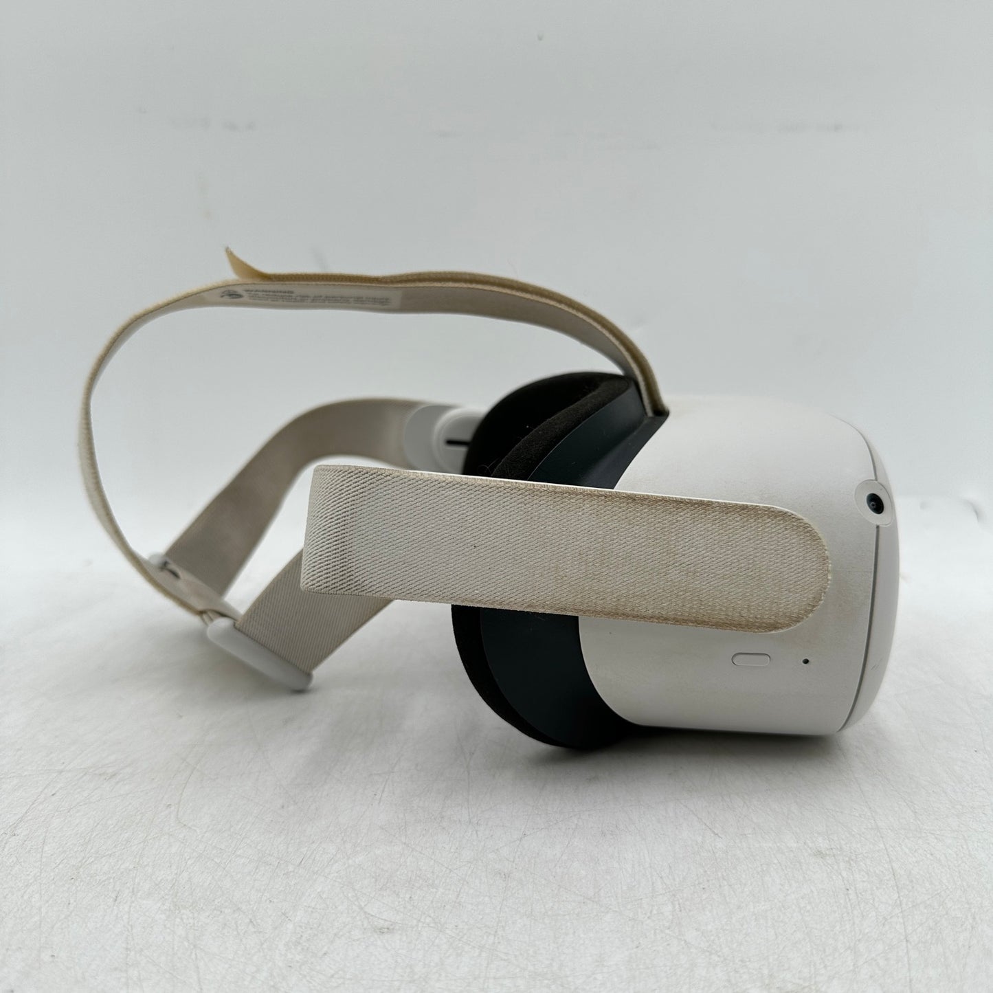 Oculus Quest 2 128GB Standalone All-in-One VR Headset KW49CM