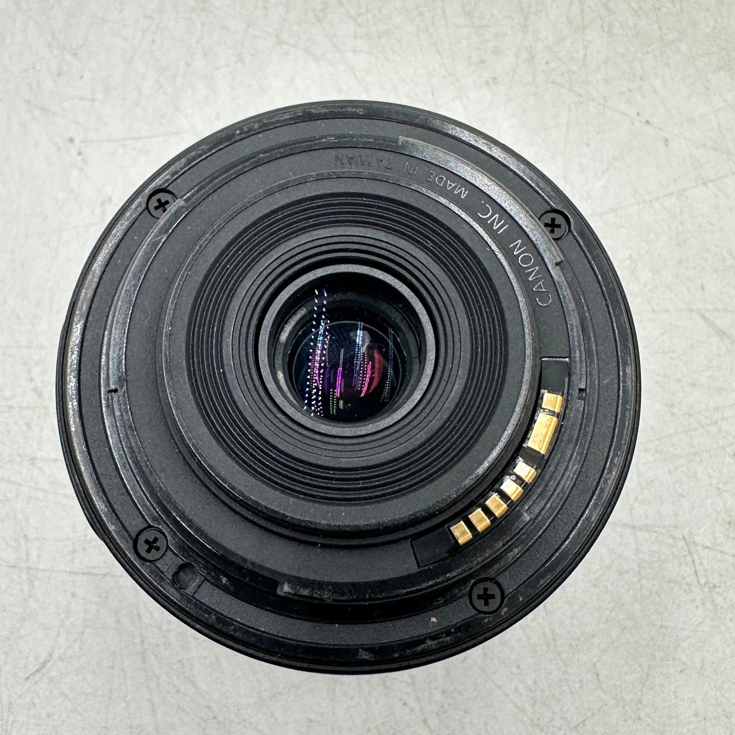 Canon EF-S Ultra Wide-Angle Zoom Lens 10-18mm f/4.5-5.6 IS STM