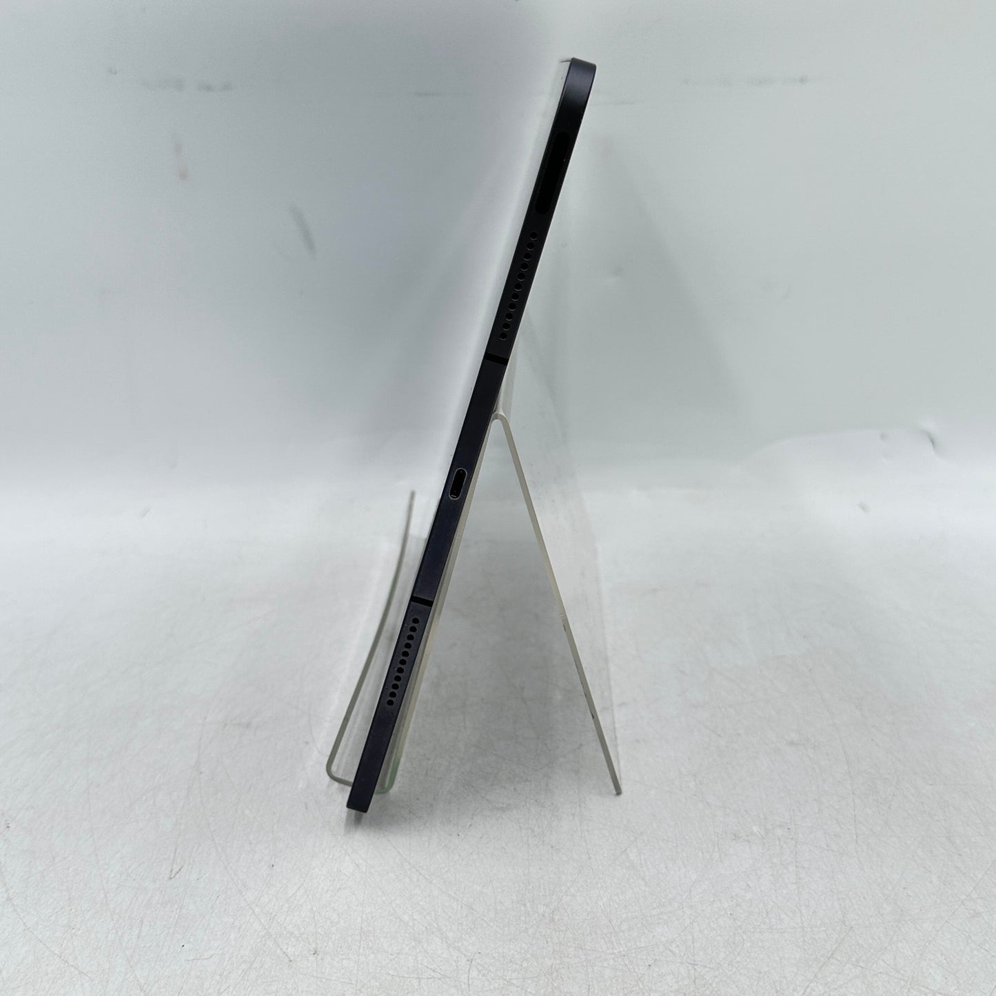 Unlocked Apple iPad Pro 12.9" 5th Gen 256GB Silver MHNW3LL/A