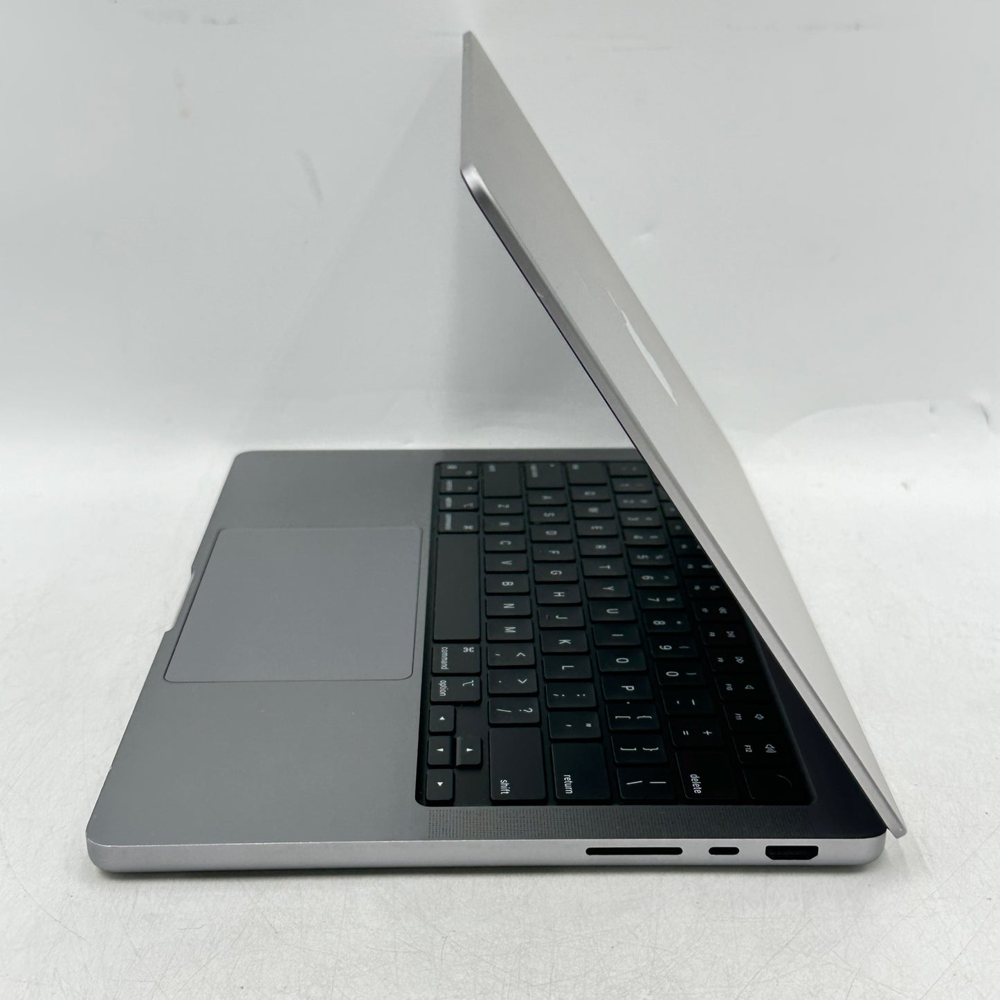 2021 Apple MacBook Pro 14" M1 Pro 14C GPU 3.2GHz 16GB RAM 512GB SSD A2442