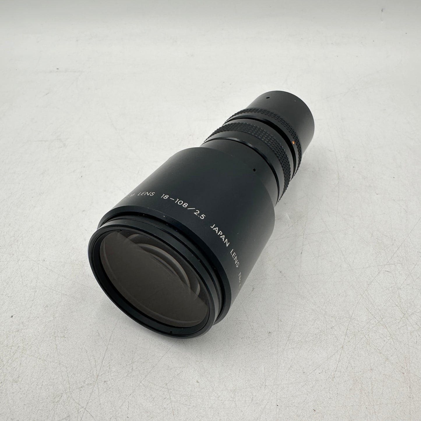 Zoom Lens 18-108mm f/2.5 for C-Mount