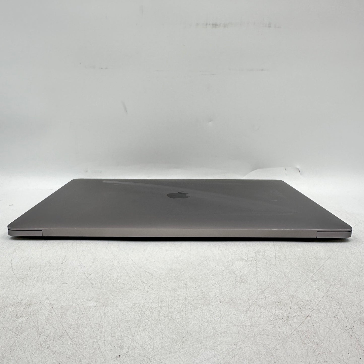 2019 Apple MacBook Pro 16" i7 2.6GHz 16GB RAM 512GB SSD Space Gray A2141