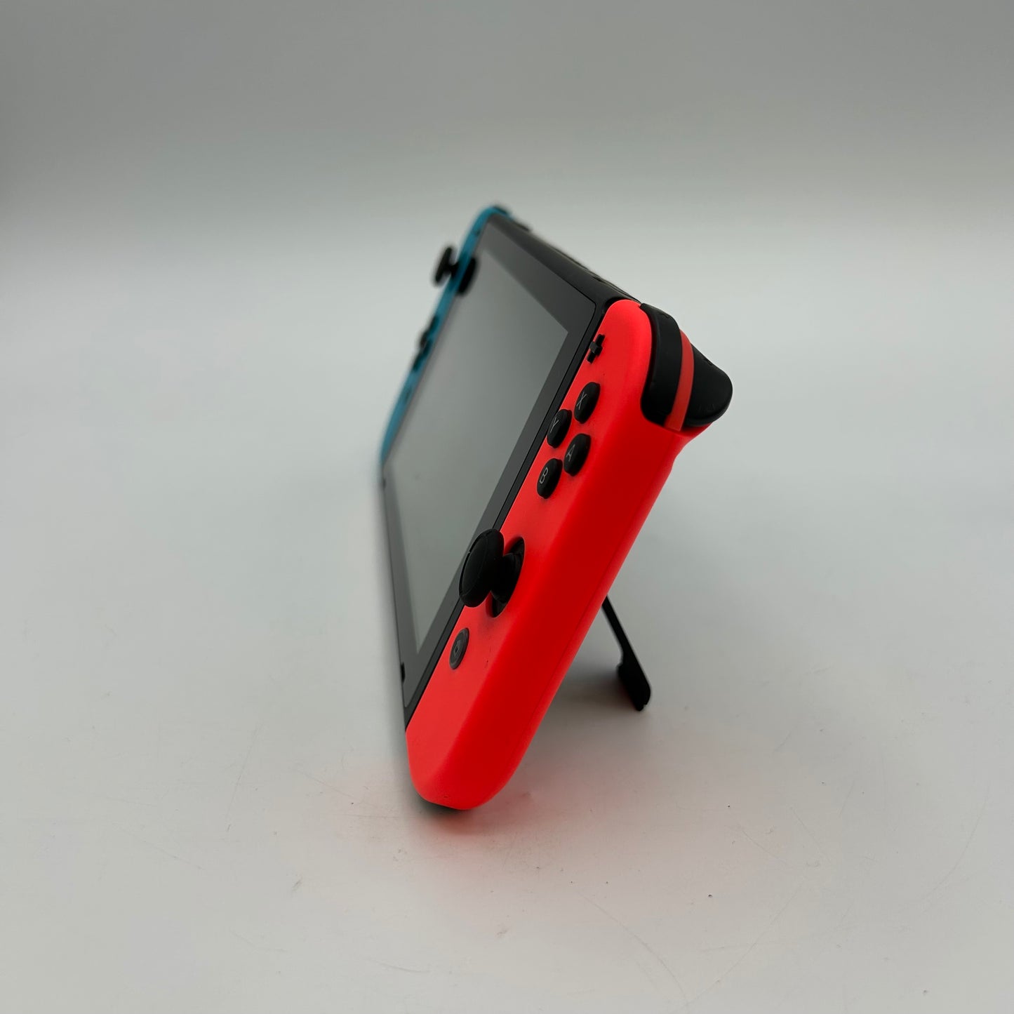 Nintendo Switch v1 Video Game Console HAC-001 Blue/Red W/ Carrying Case