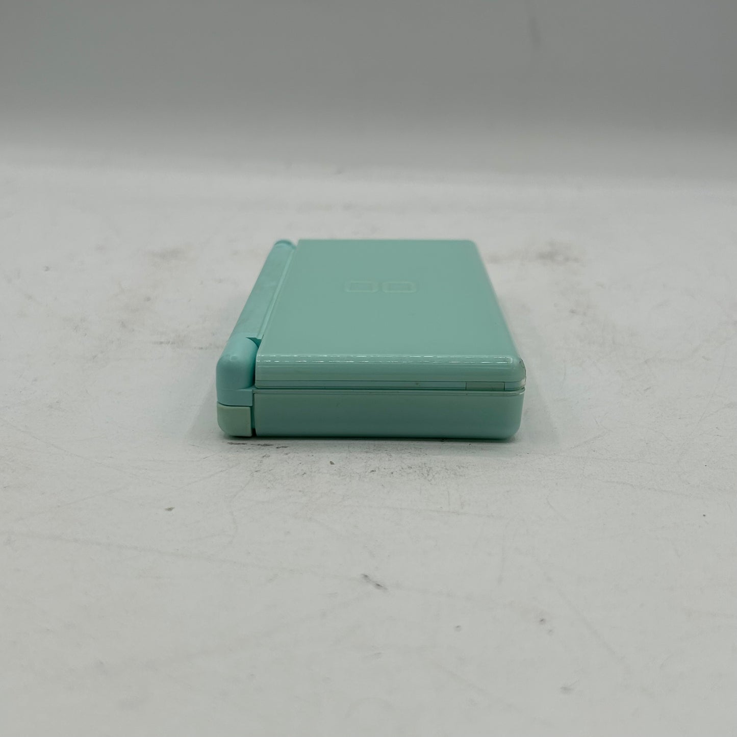 USG-001 (Nintendo DS Lite, 2006)