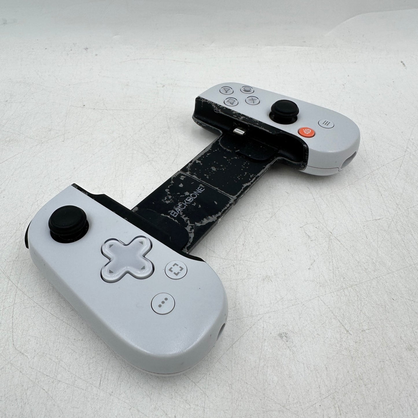Backbone Backbone PlayStation Edition White BB-02 READ for iPhone(Lightning)