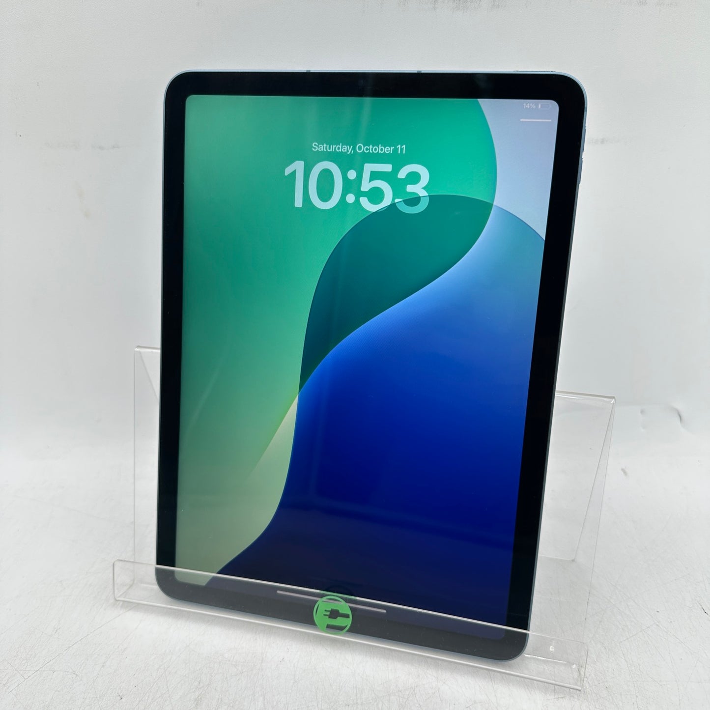 Unlocked Apple iPad Air 5th Gen 256GB Blue MM733LL/A