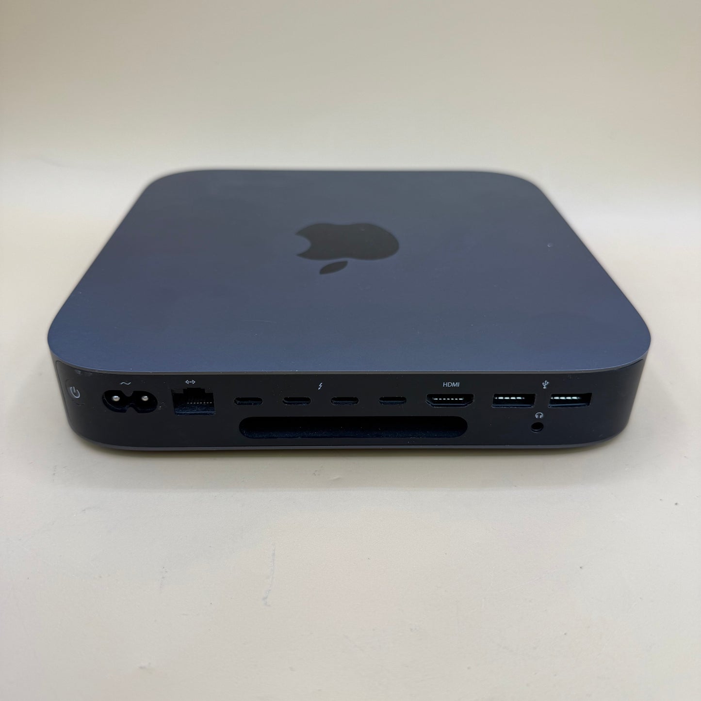 2018 Apple Mac Mini i3 3.6GHz 8GB RAM 128GB SSD Space Gray A1993