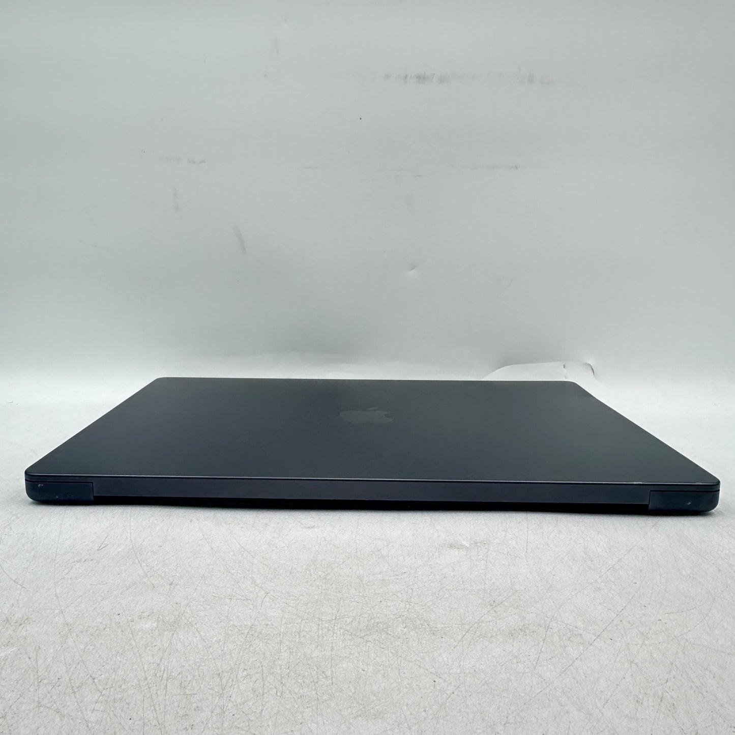 2024 Apple MacBook Pro 16" M4 Max 32C GPU 4.5GHz 36GB RAM 1TB SSD MX303LL/A