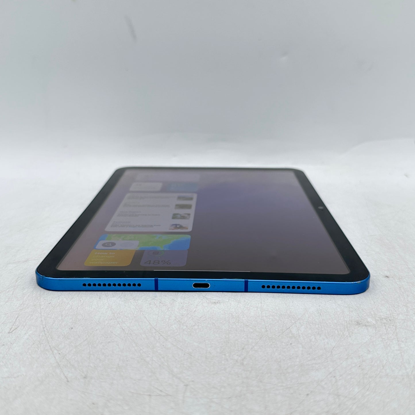 WiFi Only Apple iPad 10th Gen 64GB 18.6.2 Blue MQ6K3LL/A