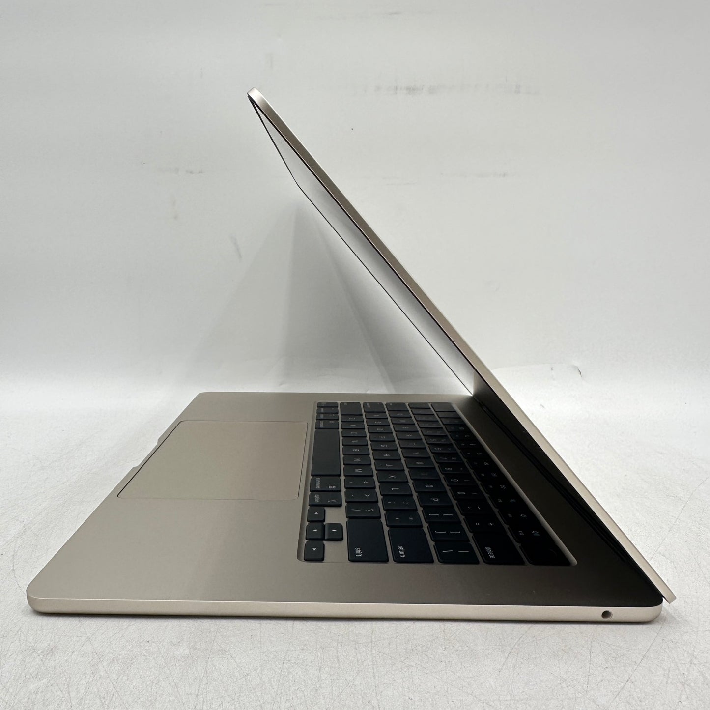 2025 Apple MacBook Air 15" M4 10C GPU 4.5GHz 24GB RAM 512GB SSD MC6K4LL/A