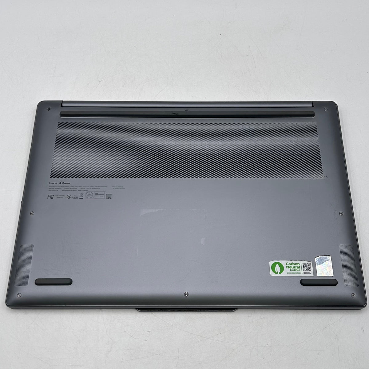 Lenovo Yoga Pro 9 16iah10 16" Core Ultra 9 32GB RAM 1TB SSD GeForce RTX 5050