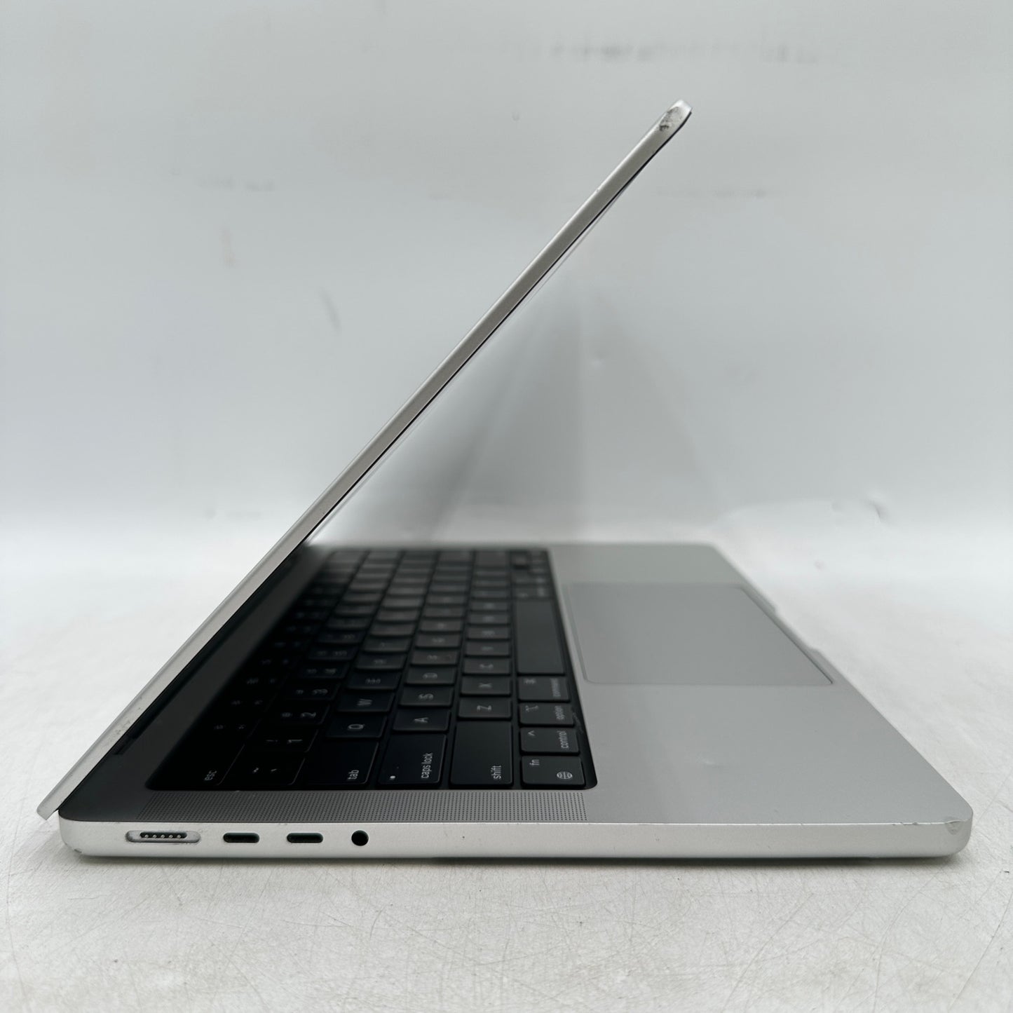 Broken 2023 Apple MacBook Pro 14" M3 Max 30C GPU 4.0GHz 36GB RAM 1TB SSD READ
