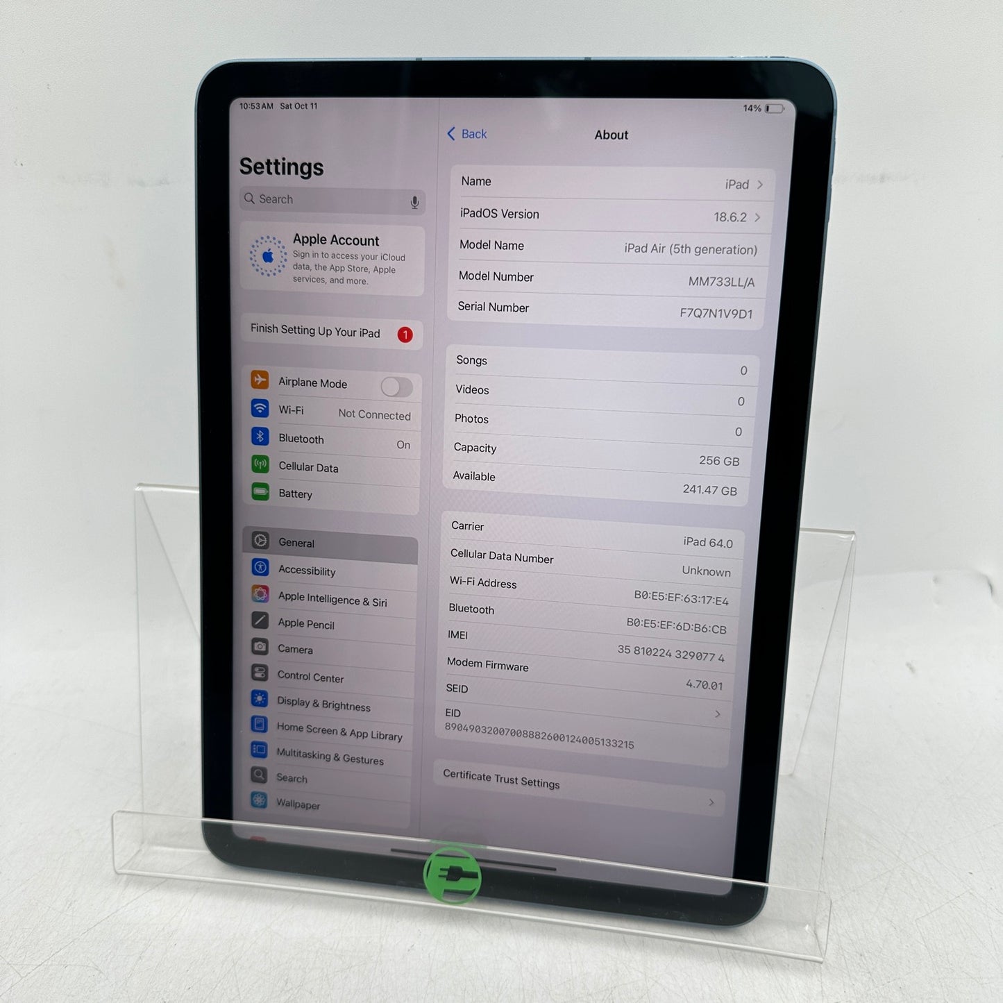 Unlocked Apple iPad Air 5th Gen 256GB Blue MM733LL/A