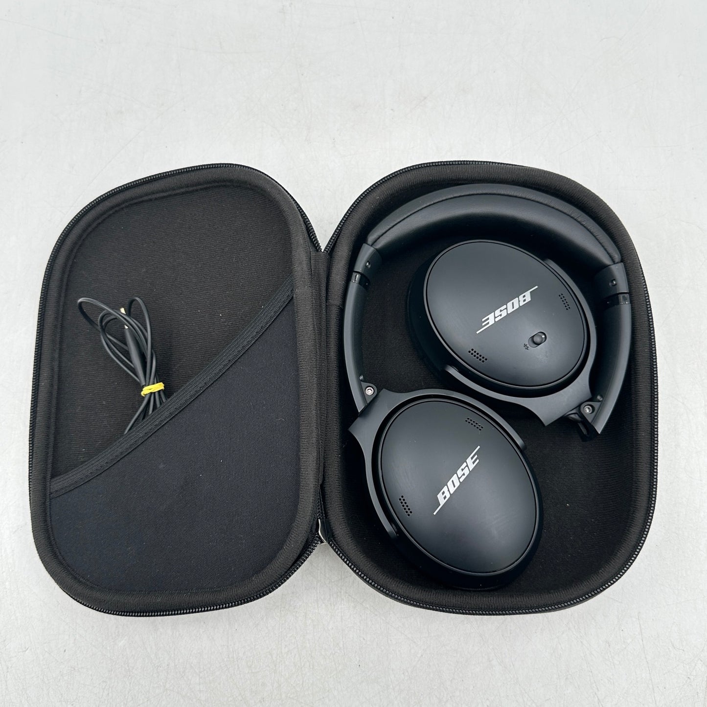 Bose QuietComfort 45 Black Over-Ear Noise-Cancelling Bluetooth Headphones 437310