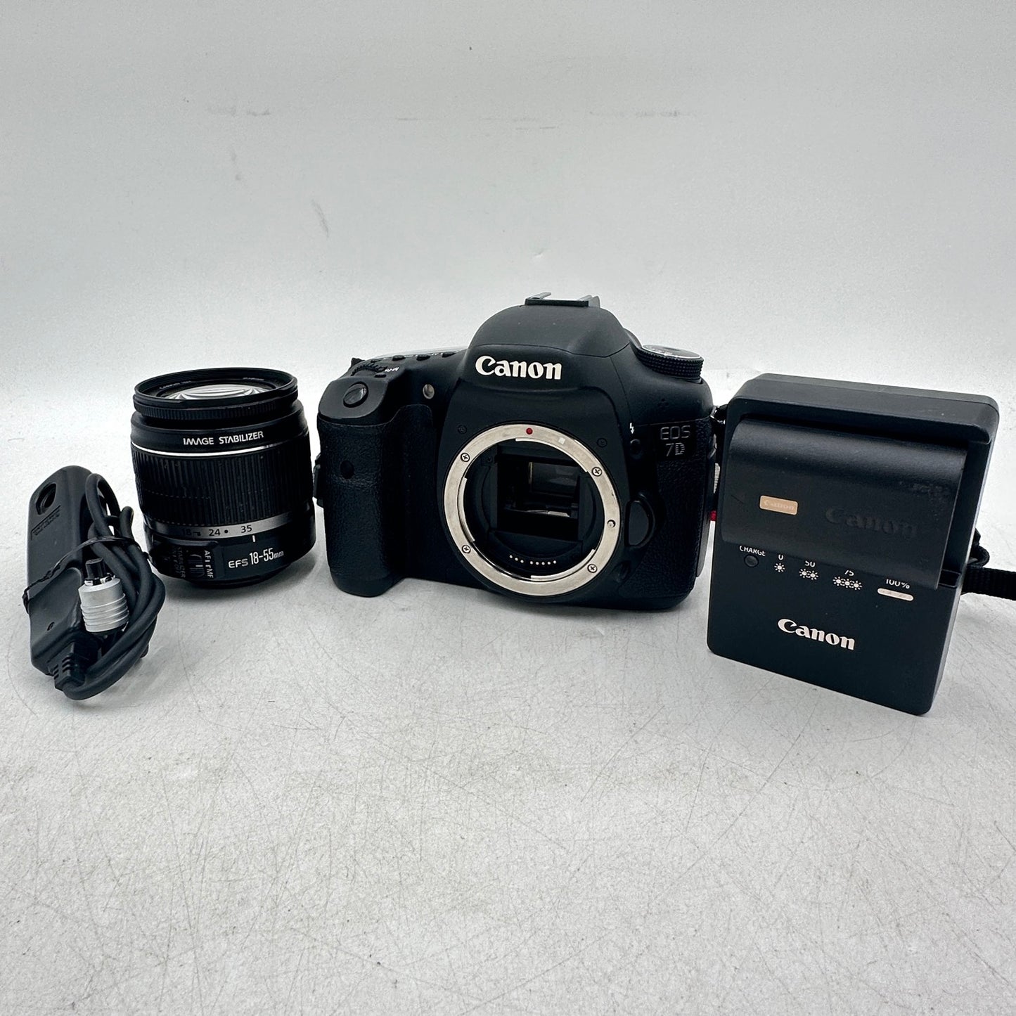 Canon EOS 7D 18.0MP Digital SLR Camera 47463 SC w/ 18-55mm Lens & Extras