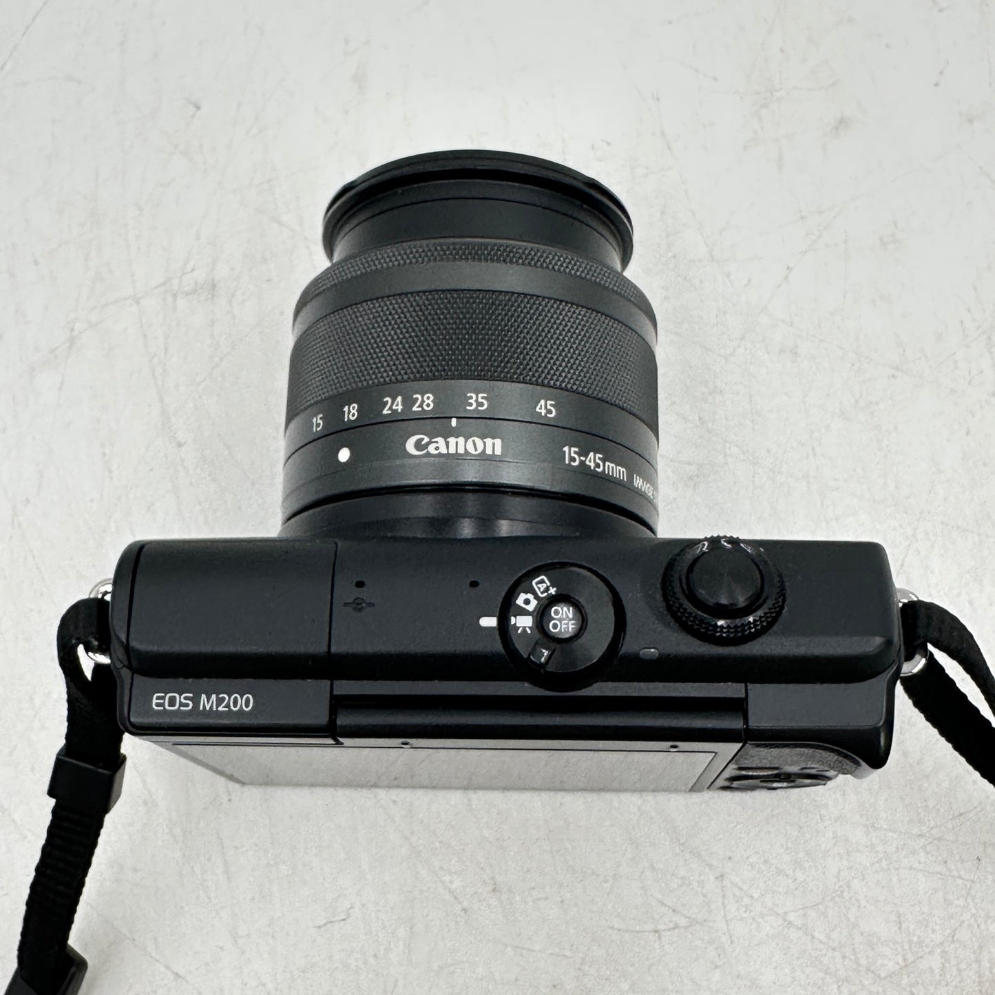 Canon EOS M200 24.1MP Mirrorless Camera w/ 15-45mm Lens