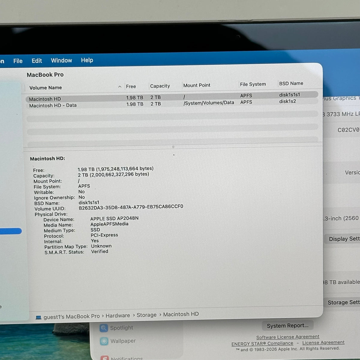 2020 Apple MacBook Pro 13.3" i7 2.3GHz 32GB RAM 2TB SSD Space Gray A2251