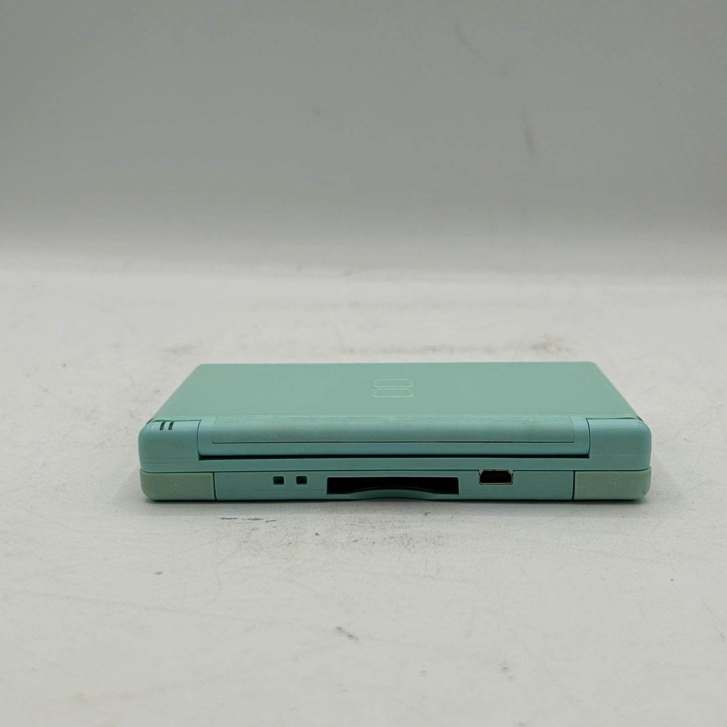 USG-001 (Nintendo DS Lite, 2006)