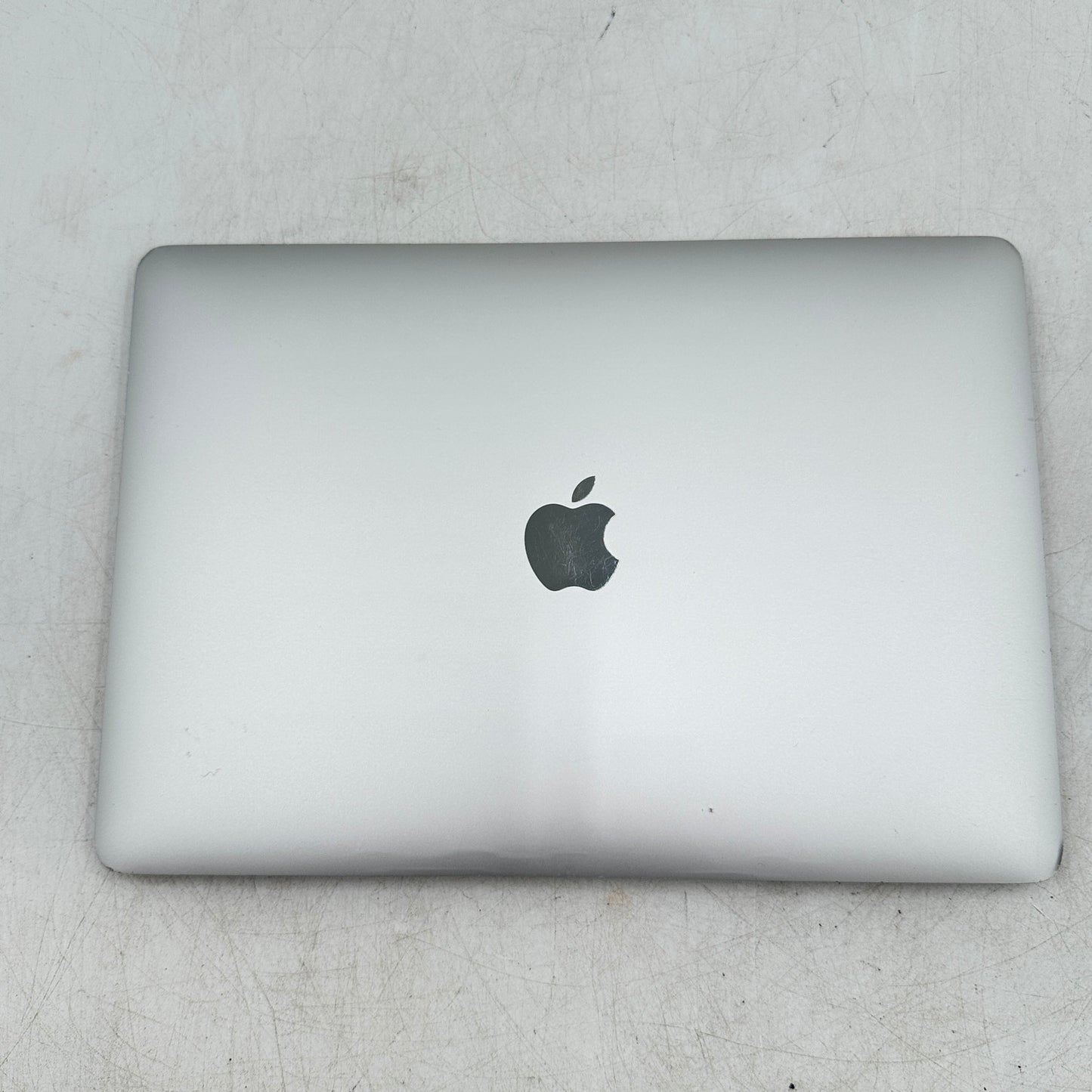 2020 Apple MacBook Pro 13.3" M1 8C GPU 3.2GHz 8GB RAM 256GB SSD READ