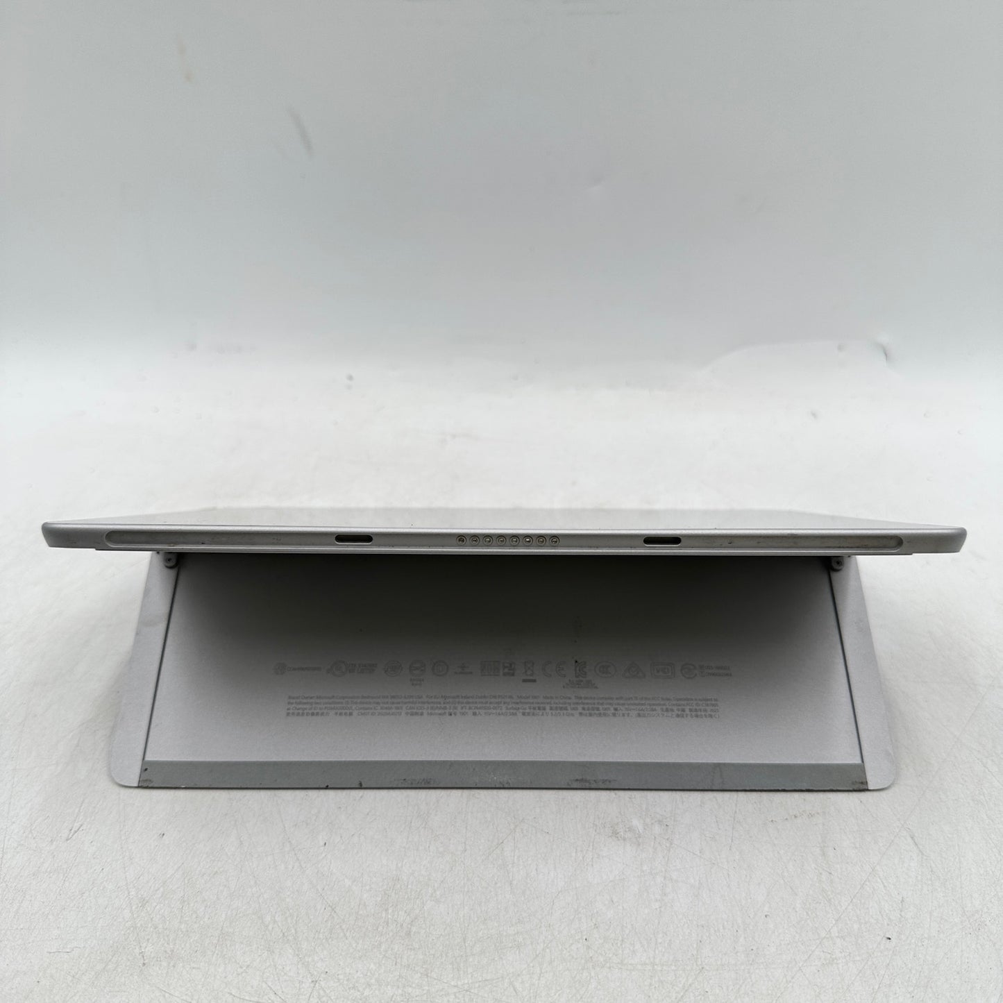 Microsoft Surface Go 2 1901 10.5" Intel Core m3-8100Y 1.1GHz 8GB RAM 128GB SSD