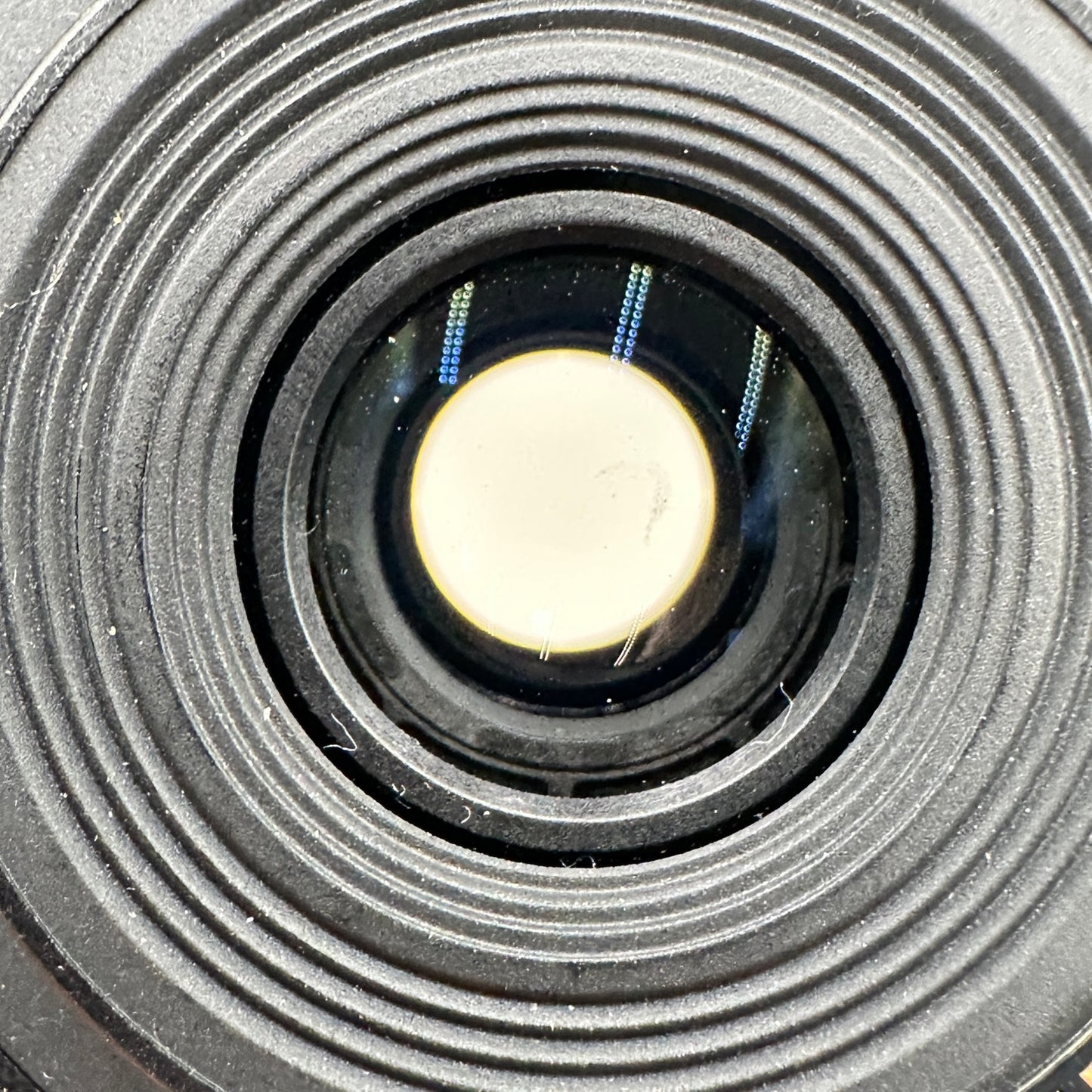 Canon EF-S Ultra Wide-Angle Zoom Lens 10-18mm f/4.5-5.6 IS STM