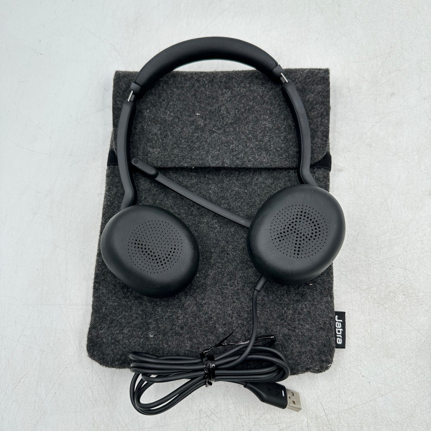 Jabra Evolve2 30 SE Wired Over-Ear Stereo Headset Black HSC141
