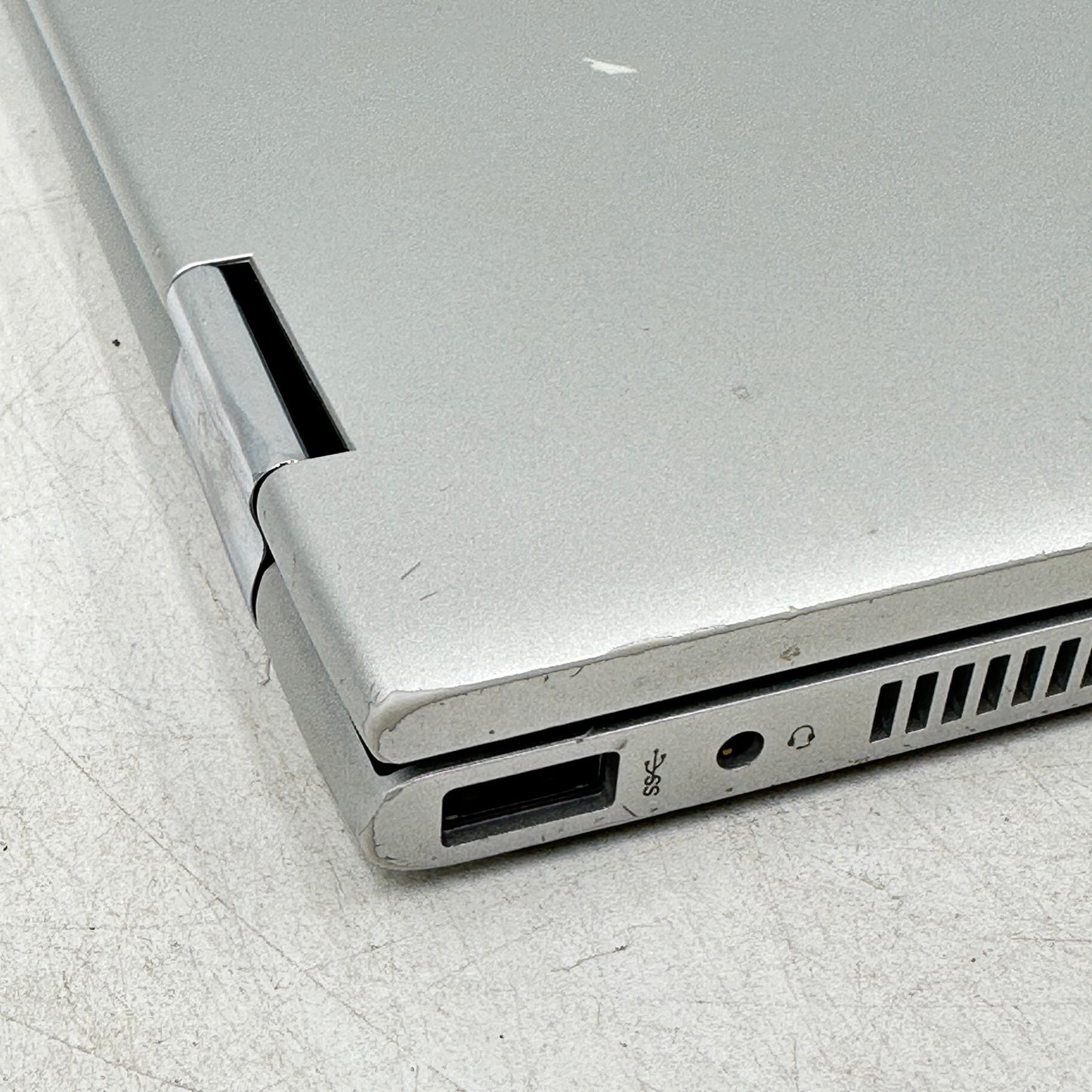 HP Pavilion x360 Convertible 14M-cd005dx i3-8130U 2.2GHz 8GB RAM 256GB HDD READ