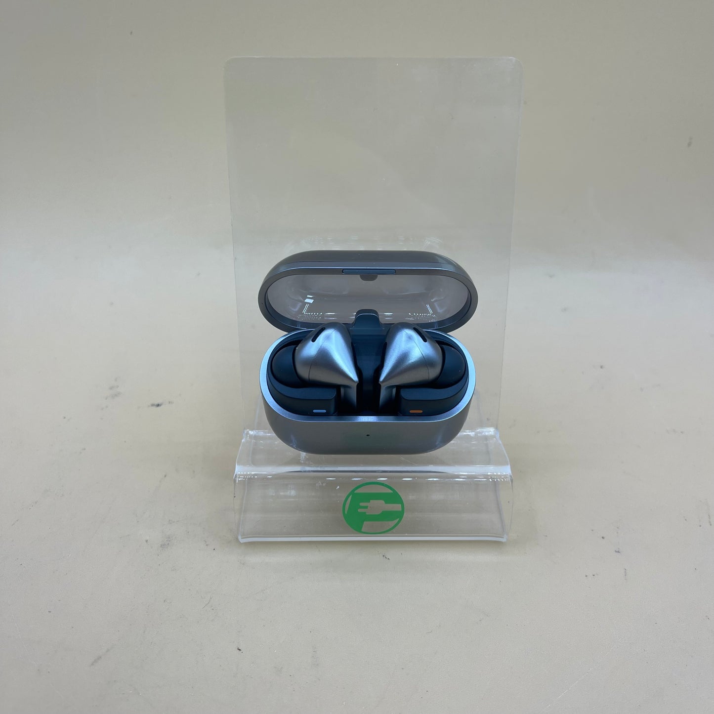 Samsung Galaxy Buds3 Pro SM-R630 True Wireless Earbuds Silver