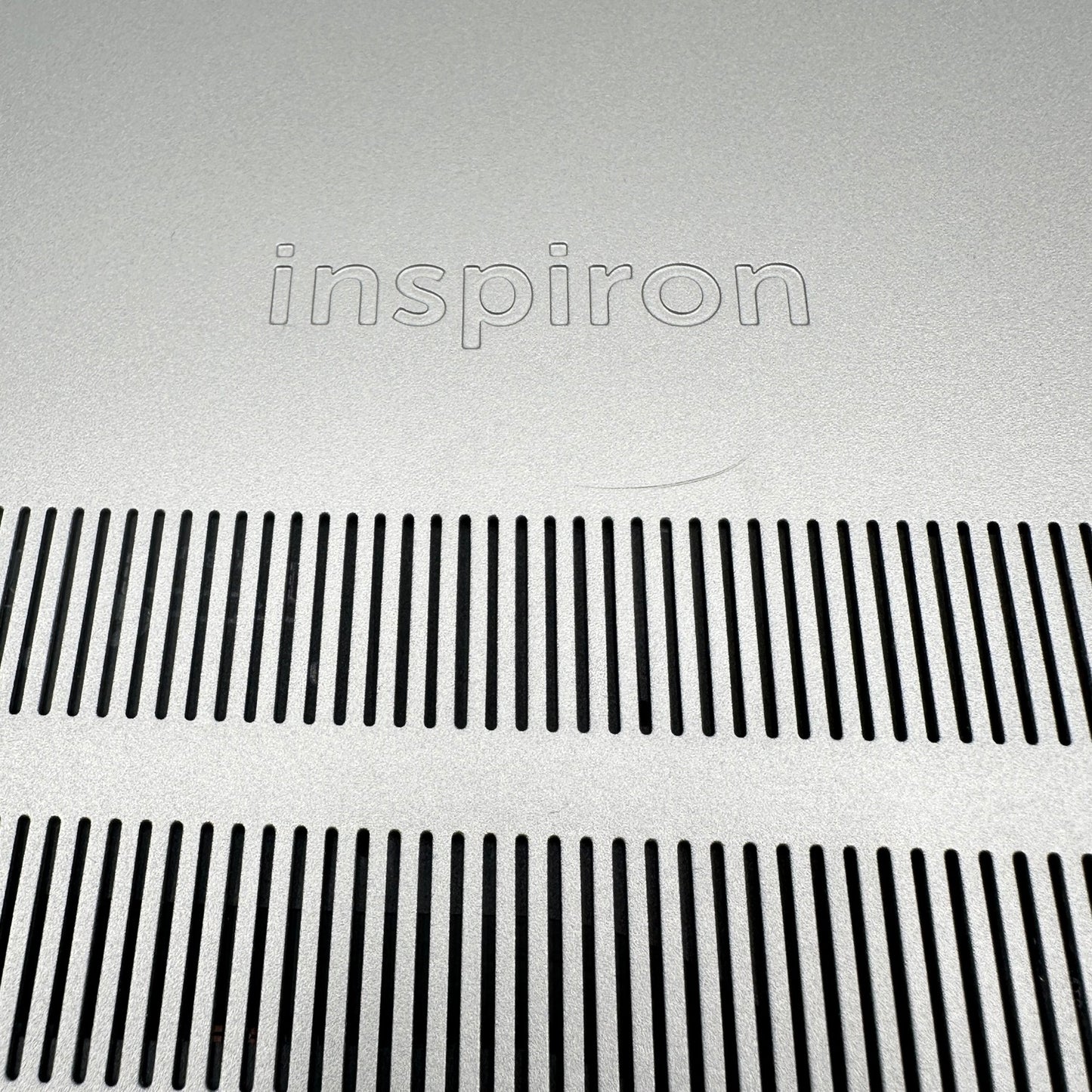 Dell Inspiron 7300 P122G001 13.3" i5-1135G7 2.4GHz 8GB RAM 512GB SSD